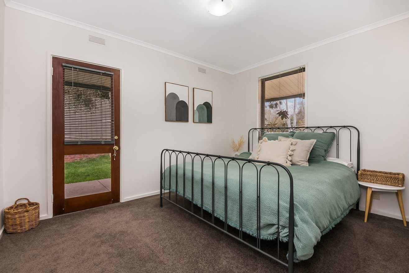 11 Button StreetStrathdale, VIC 3550  - Leased, Strathdale - Thumbnail 6