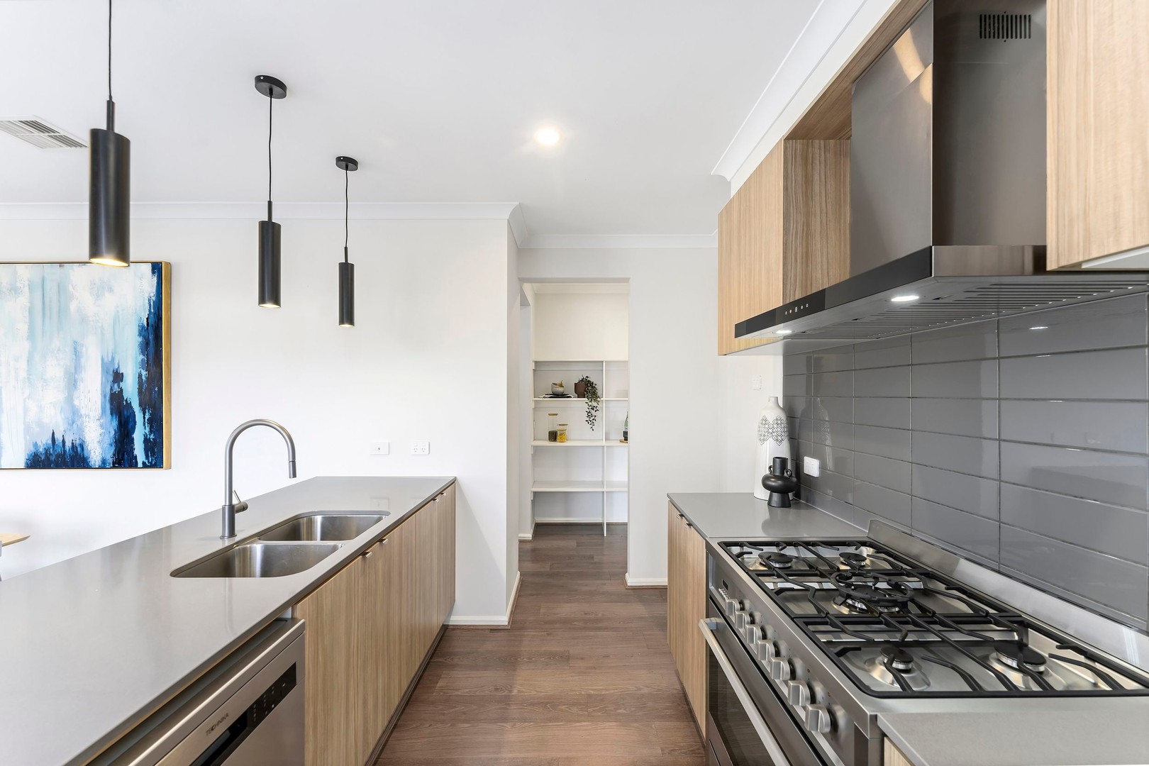 11 Caddington Lane, Mickleham, VIC 3064, Mickleham - Thumbnail 6