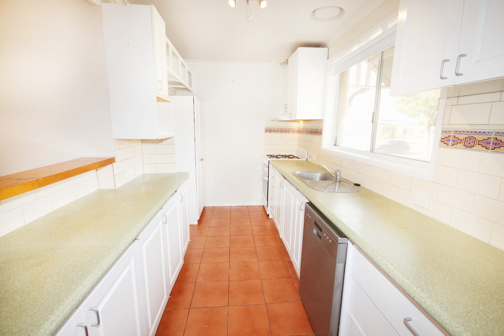 11 Caithness Crescent, Corio, VIC 3214, Corio - Thumbnail 2