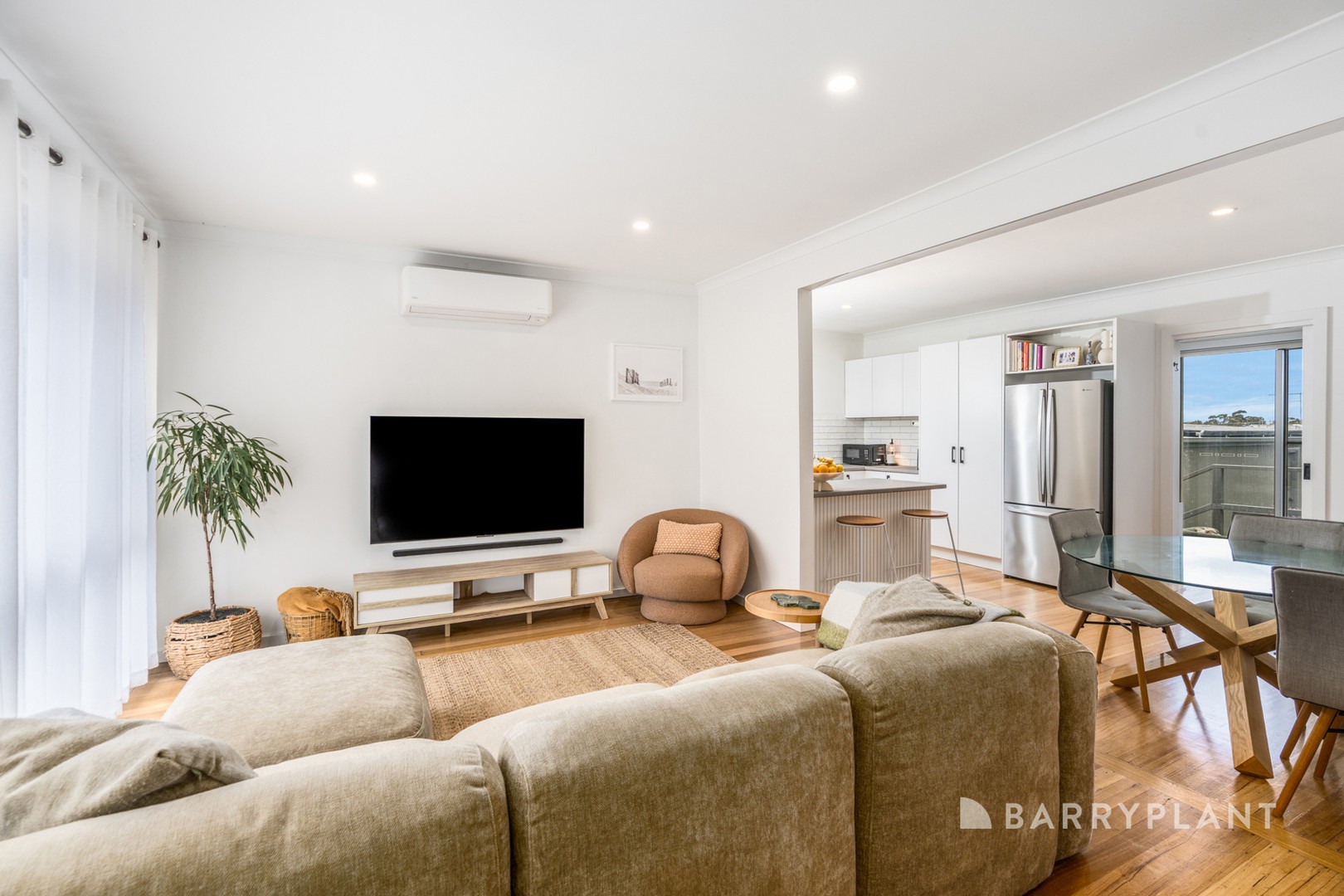 11 Cambra Road, Belmont, VIC 3216 - Thumbnail 2 - 15/09/2026