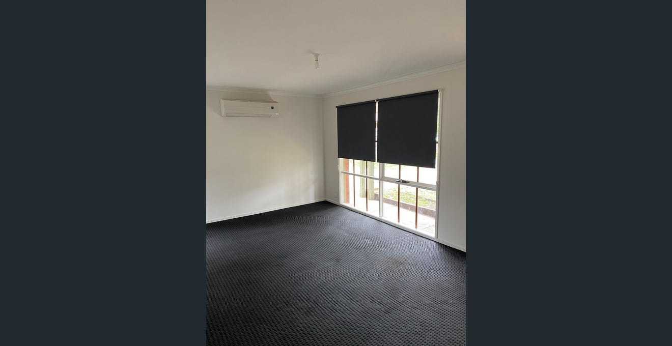11 Camms Way, Meadow Heights, VIC 3048, Meadow Heights - Thumbnail 4