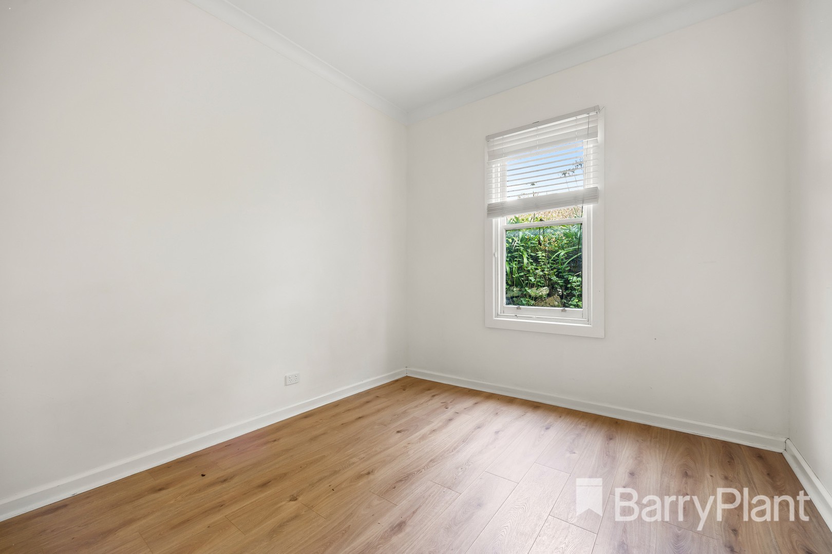 11 Camp Street, Clunes, VIC 3370, Clunes - Thumbnail 5