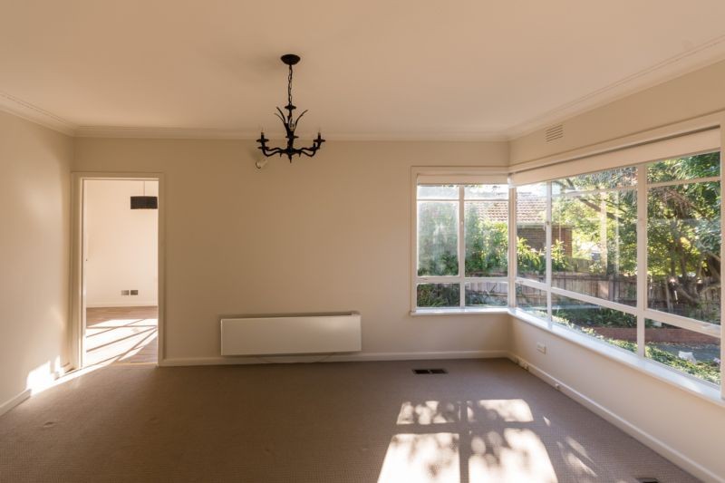 11 Carrathool Street, Bulleen, VIC 3105 - Thumbnail 2 - 17/11/2021