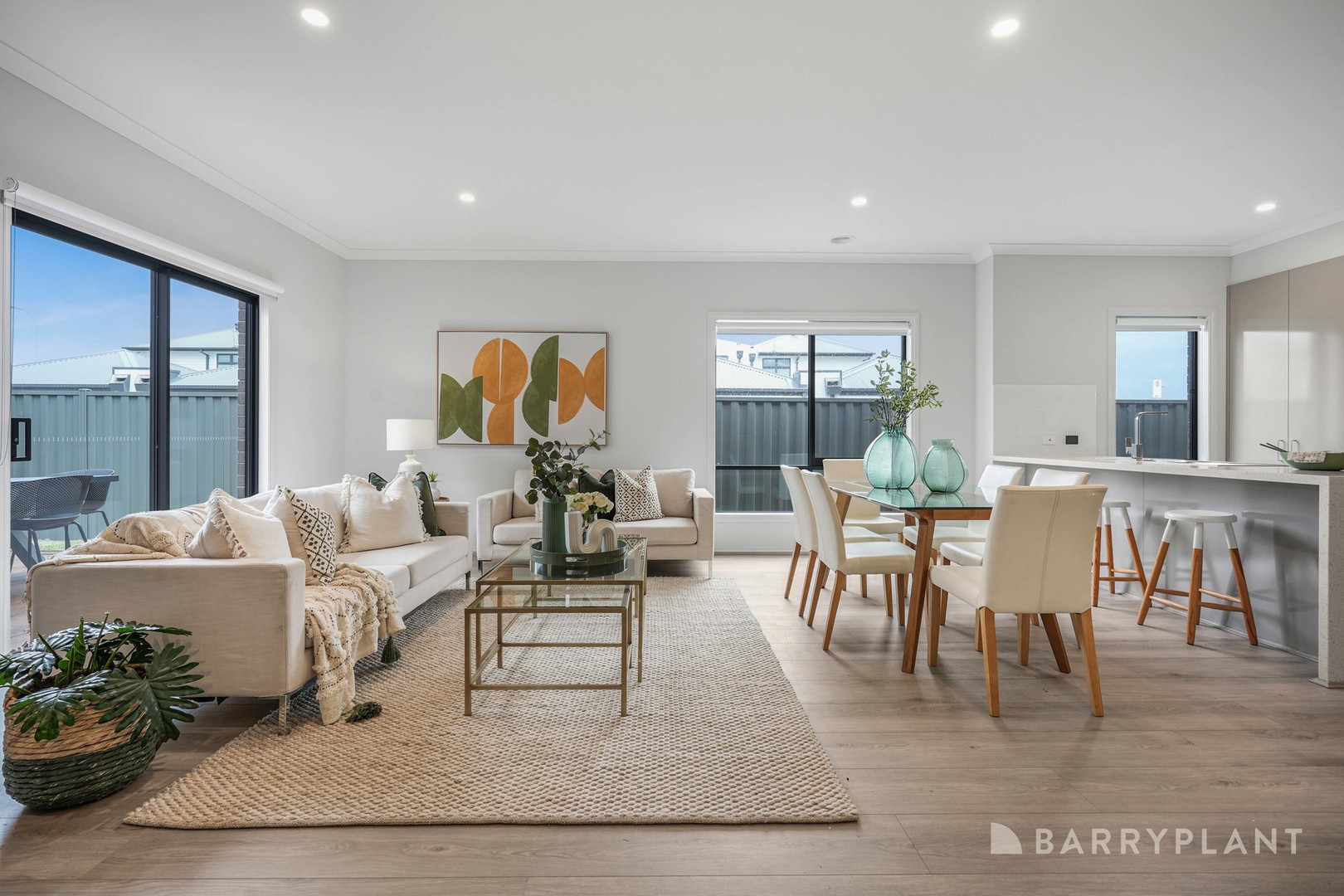 11 Carrera Crescent, Clyde, VIC 3978, Clyde - Thumbnail 2