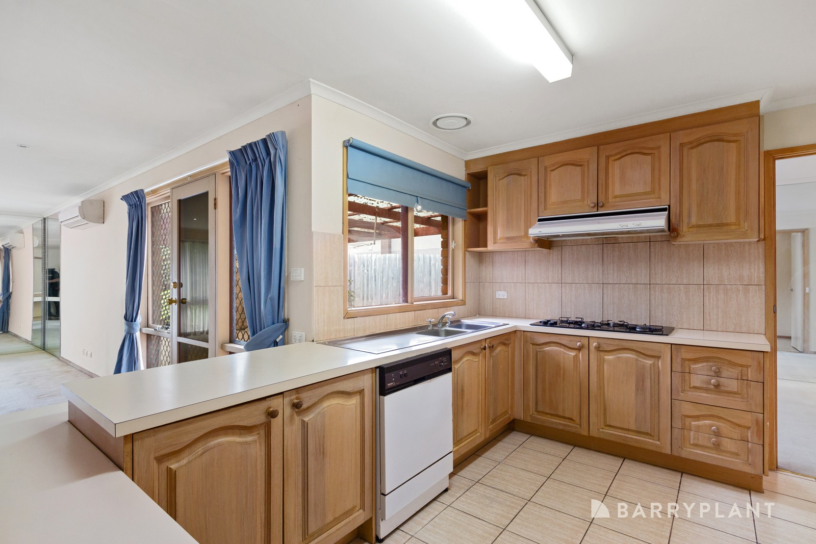 11 Cathies Lane, Wantirna South, VIC 3152, Wantirna South - Thumbnail 4