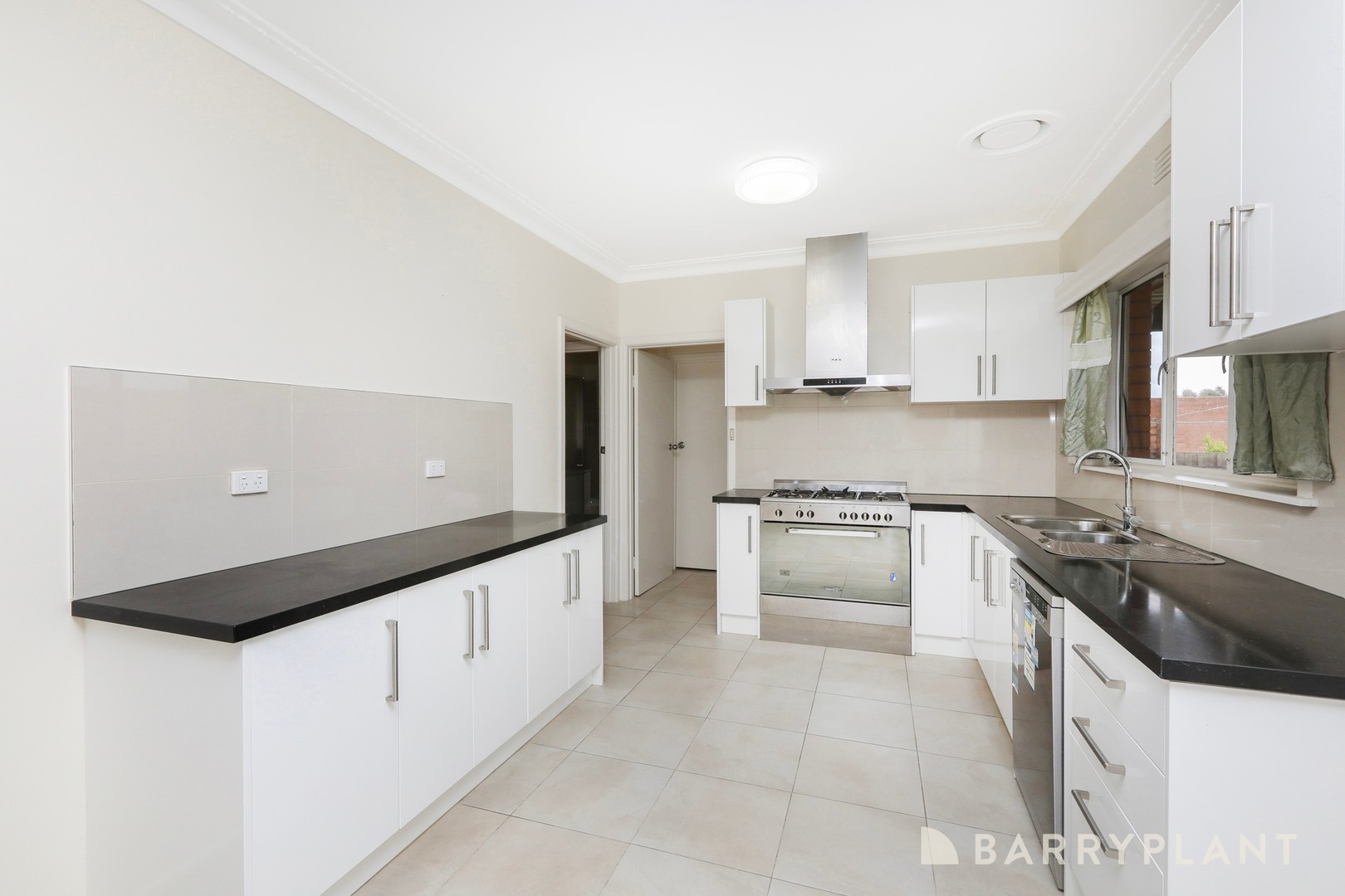 11 Chandler Street, Sunshine West, VIC 3020, Sunshine West - Thumbnail 4