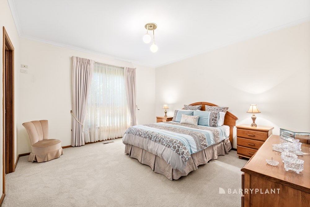 11 Charlotte Road, Mill Park, VIC 3082, Mill Park - Thumbnail 6