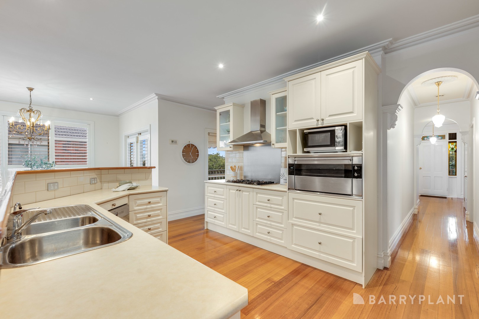 11 Chatswood Grove, Chirnside Park, VIC 3116, Chirnside Park - Thumbnail 3
