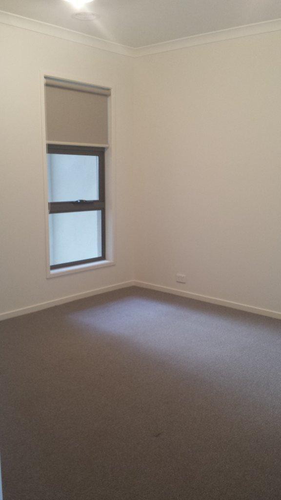 11 Chessington Drive, Williams Landing, VIC 3027 For Rent