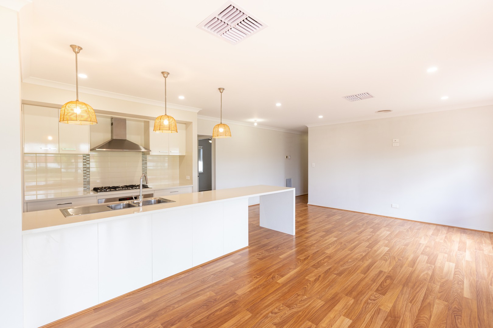 11 Christian Court, Mildura, VIC 3500, Mildura - Thumbnail 4