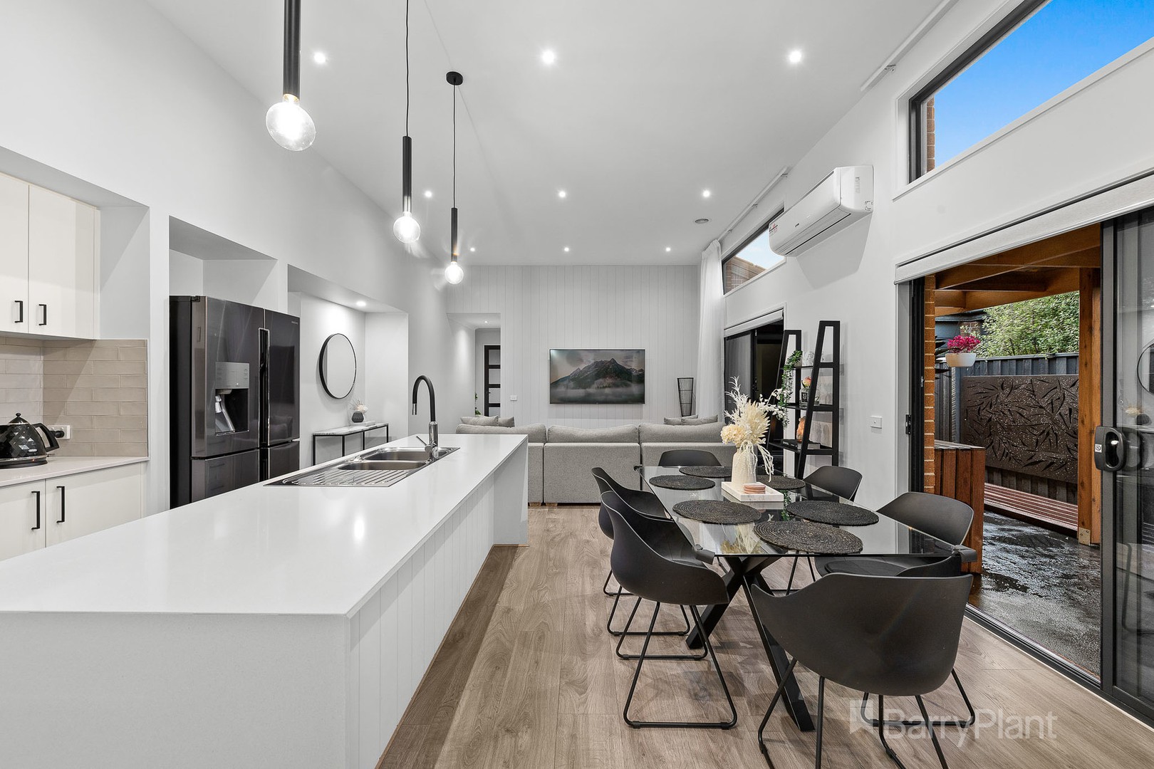 11 Clara Drive, Officer, VIC 3809, Officer - Thumbnail 2