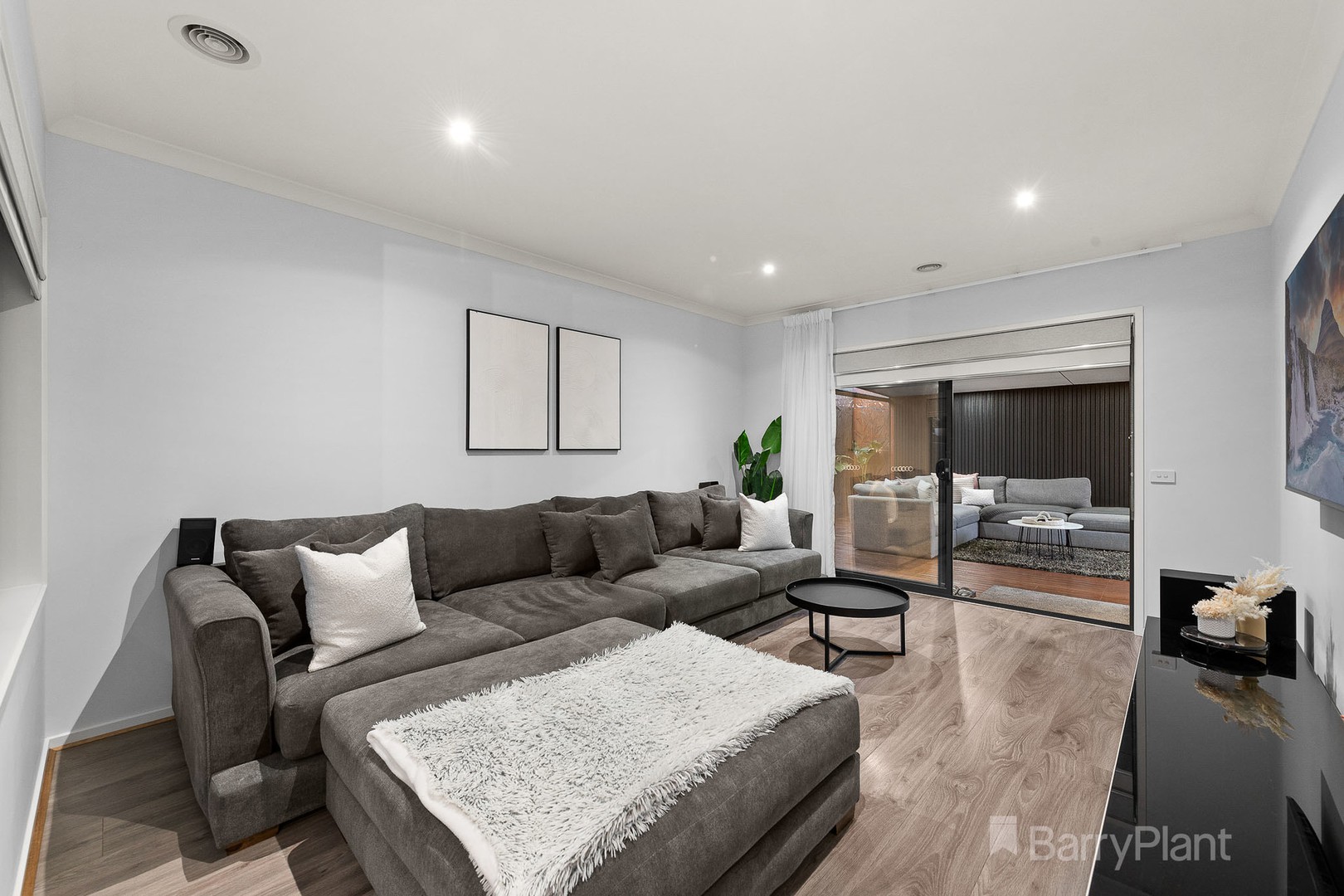 11 Clara Drive, Officer, VIC 3809, Officer - Thumbnail 5