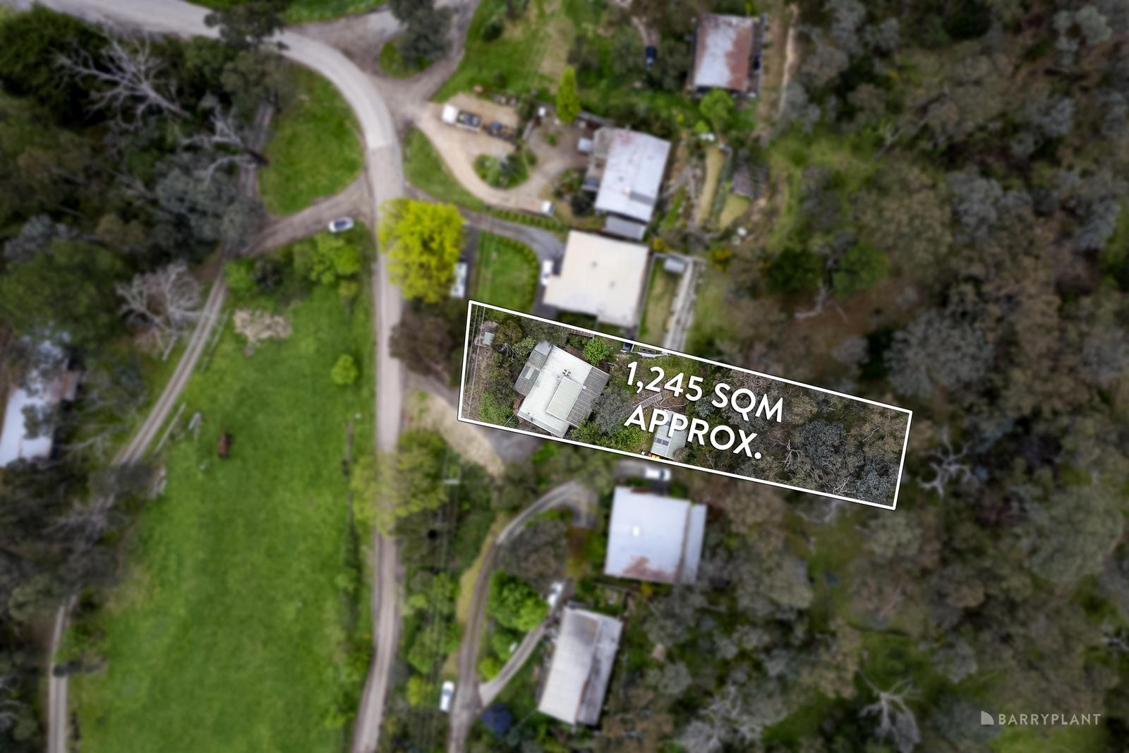 11 Clarke Avenue, Wattle Glen, VIC 3096 - Thumbnail 2 - 25/09/2024