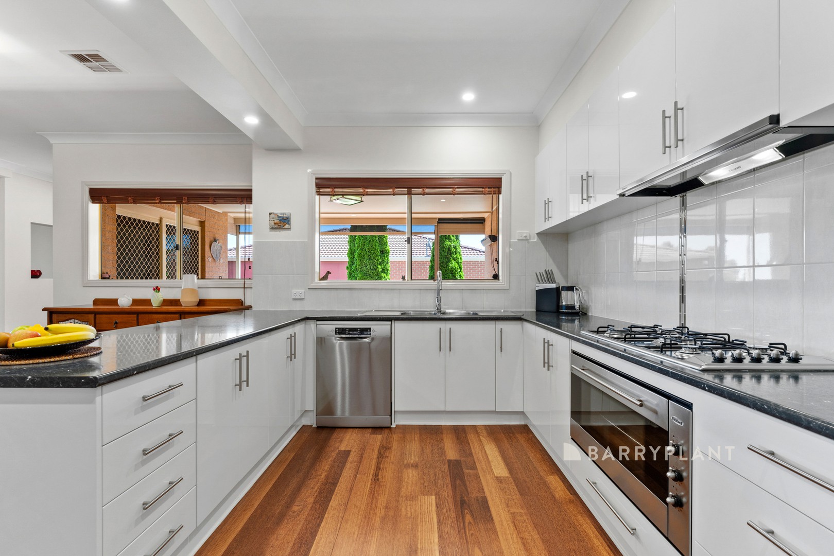 11 Classic Court, Berwick, VIC 3806, Berwick - Thumbnail 6