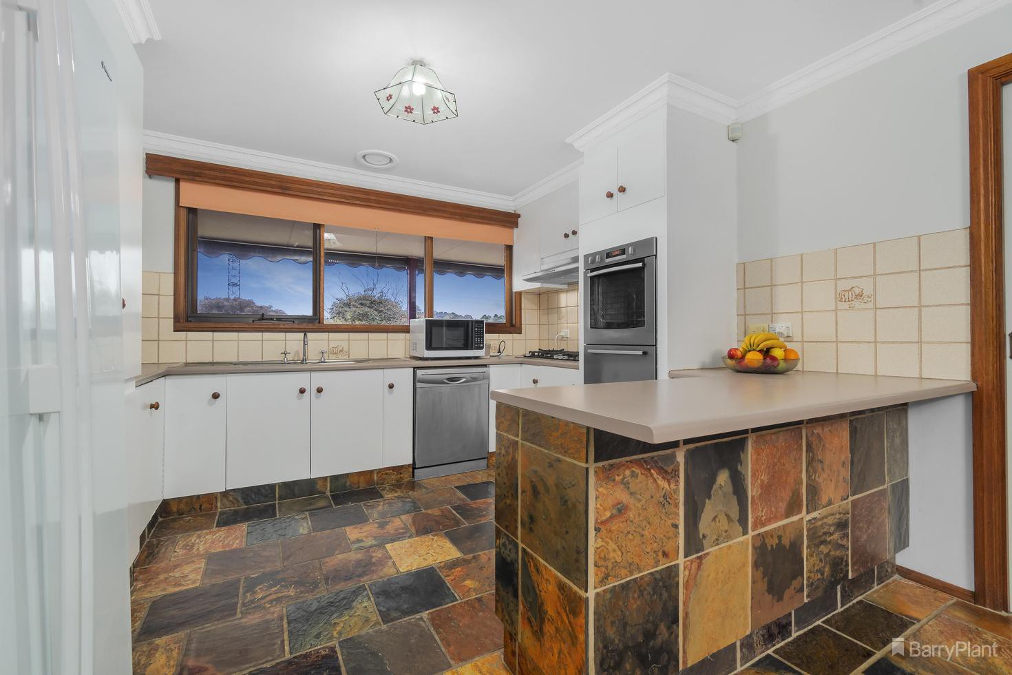 11 Clontarf Crescent, Templestowe, VIC 3106, Templestowe - Thumbnail 3