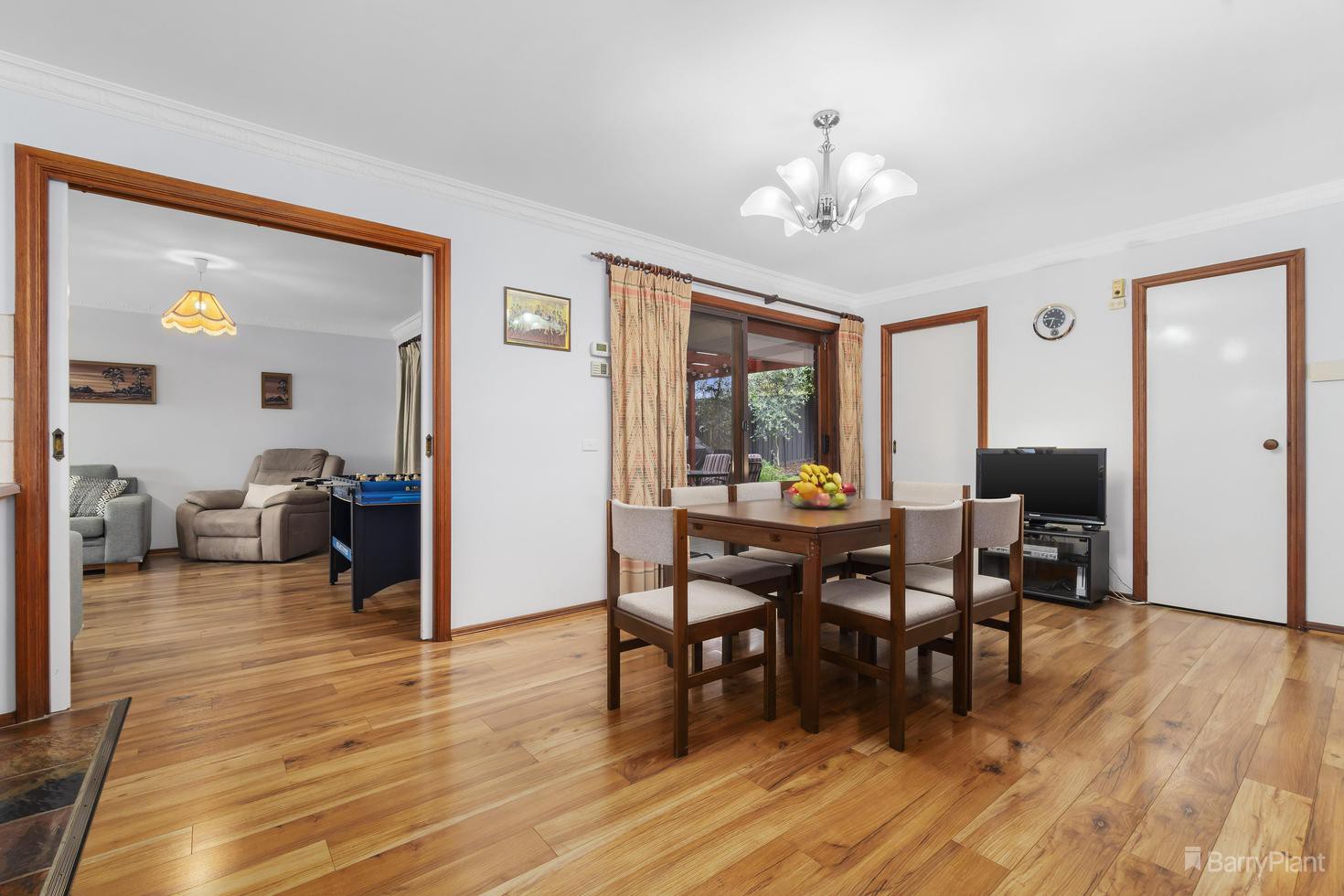 11 Clontarf Crescent, Templestowe, VIC 3106, Templestowe - Thumbnail 6