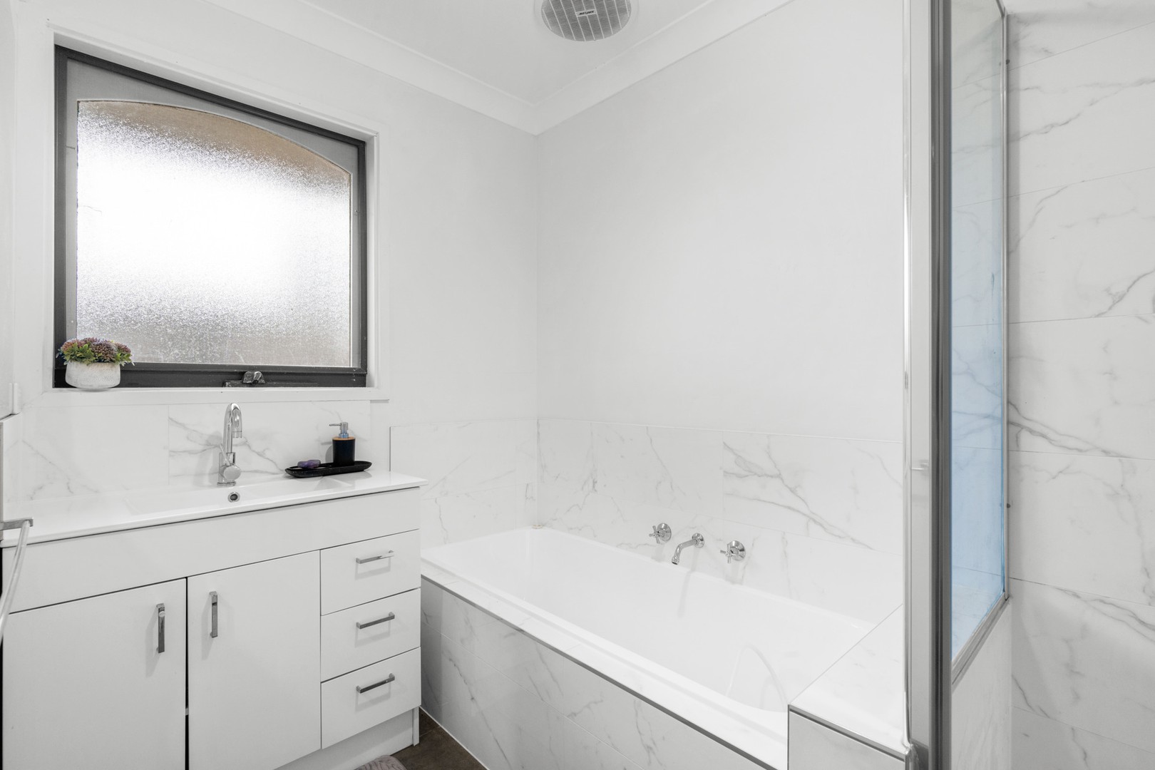 11 Clunies Court, Corio, VIC 3214, Corio - Thumbnail 5