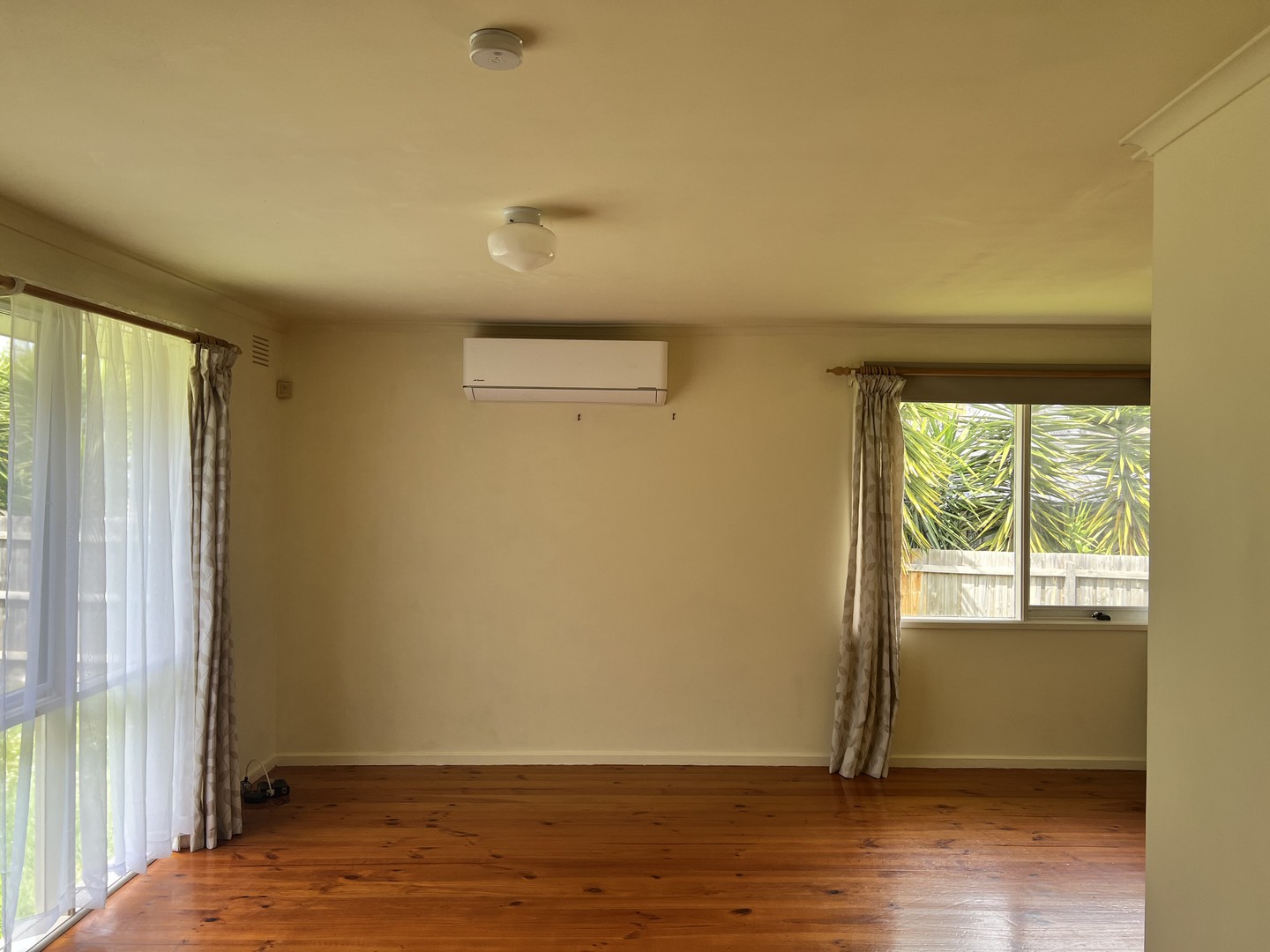 11 Cobain Square, Wantirna, VIC 3152, Wantirna - Thumbnail 4