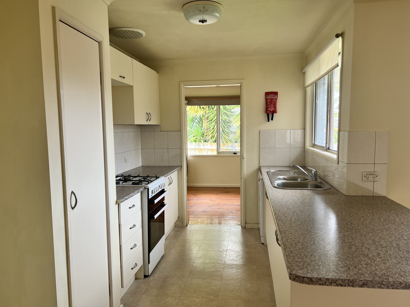 11 Cobain Square, Wantirna, VIC 3152, Wantirna - Thumbnail 7