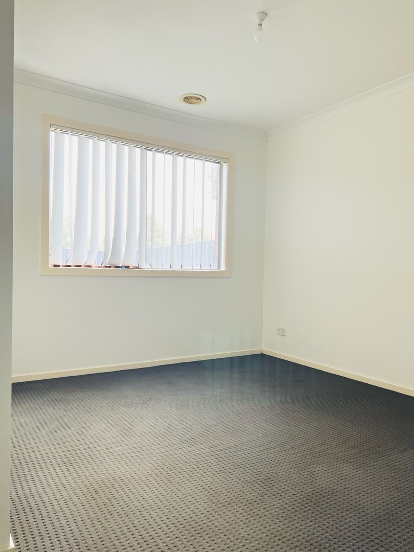 11 Colby Link, Derrimut, VIC 3026, Derrimut - Thumbnail 2