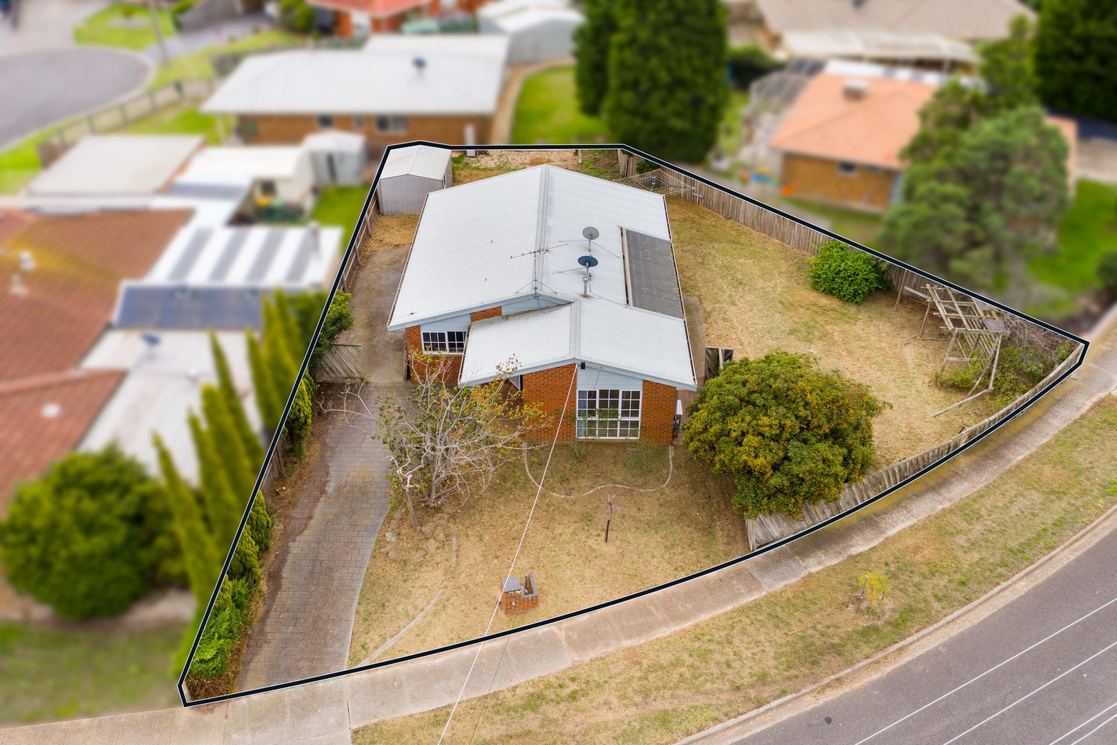 11 Coleraine Crescent, Corio, VIC 3214, Corio - Thumbnail 8