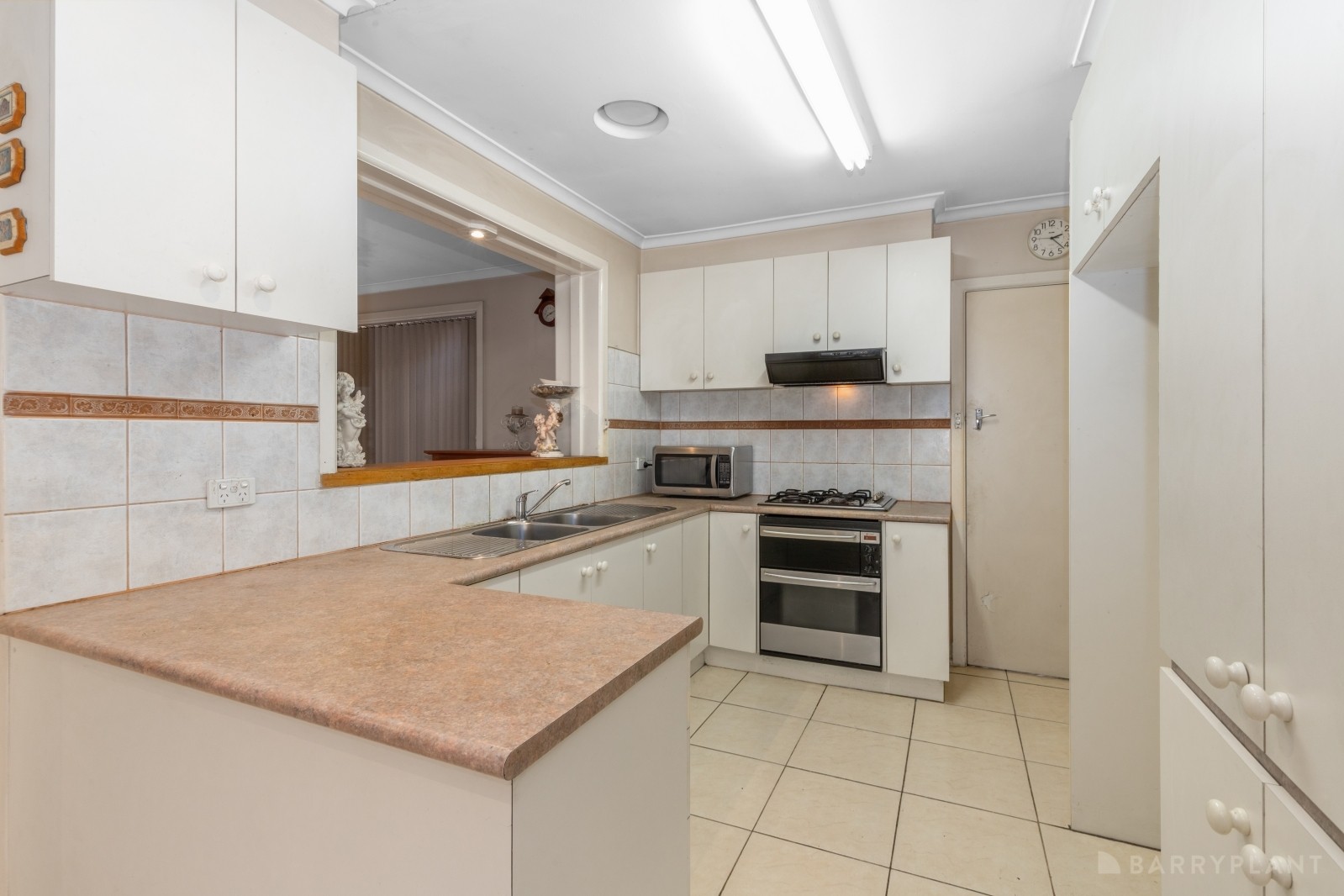 11 Coolavin Road, Noble Park North, VIC 3174, Noble Park North - Thumbnail 4