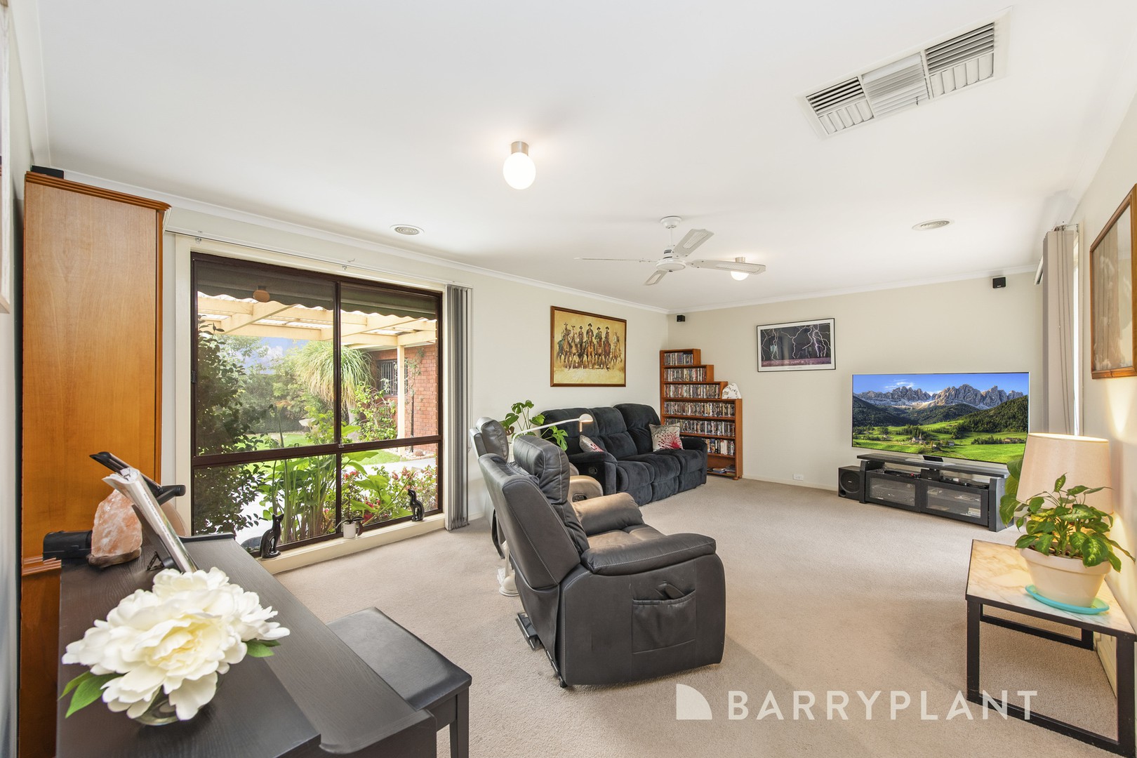11 Courtney Avenue, Hoppers Crossing, VIC 3029, Hoppers Crossing - Thumbnail 7