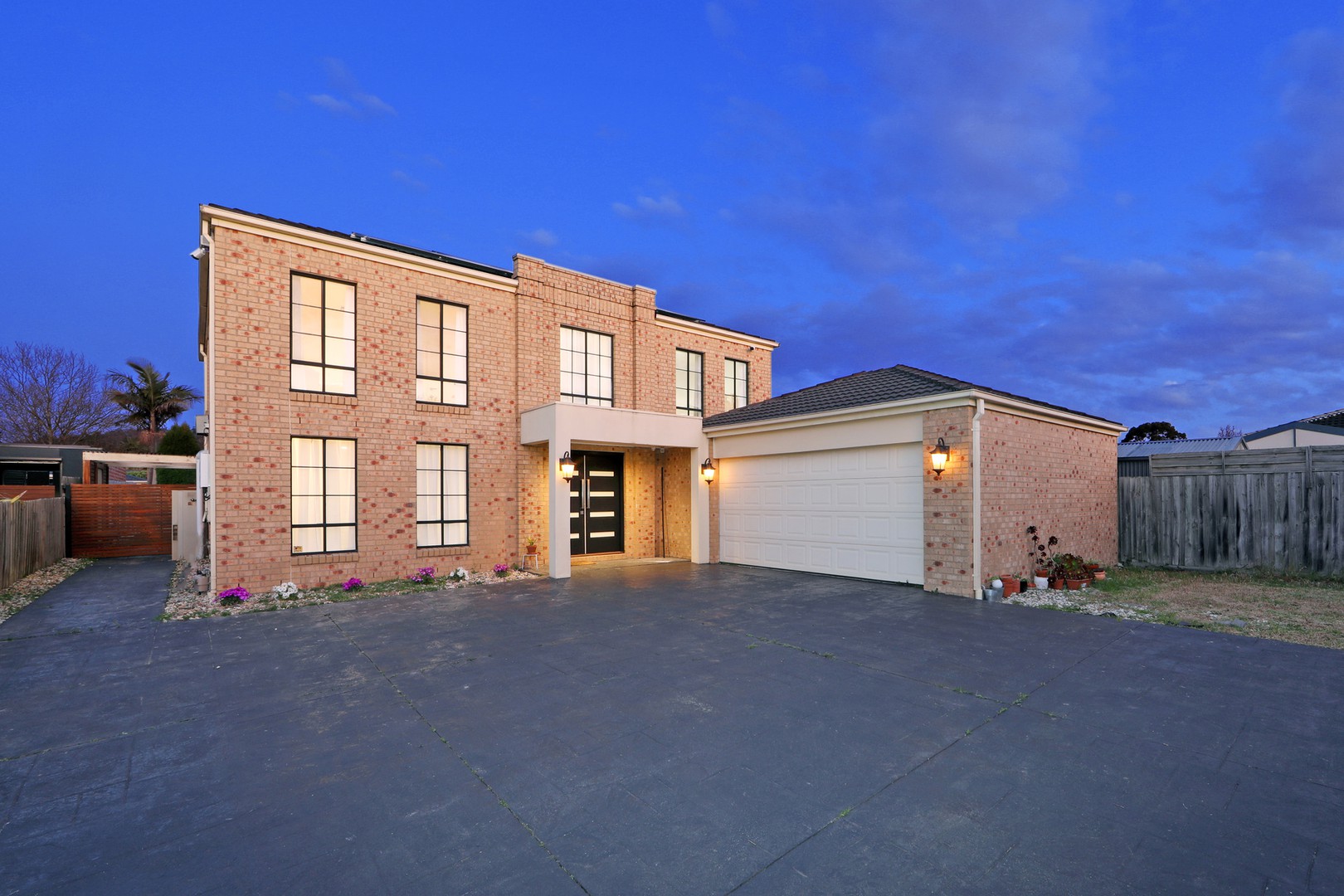 11 Cremin Court, Rowville, VIC 3178 - Thumbnail 2 - 29/08/2023