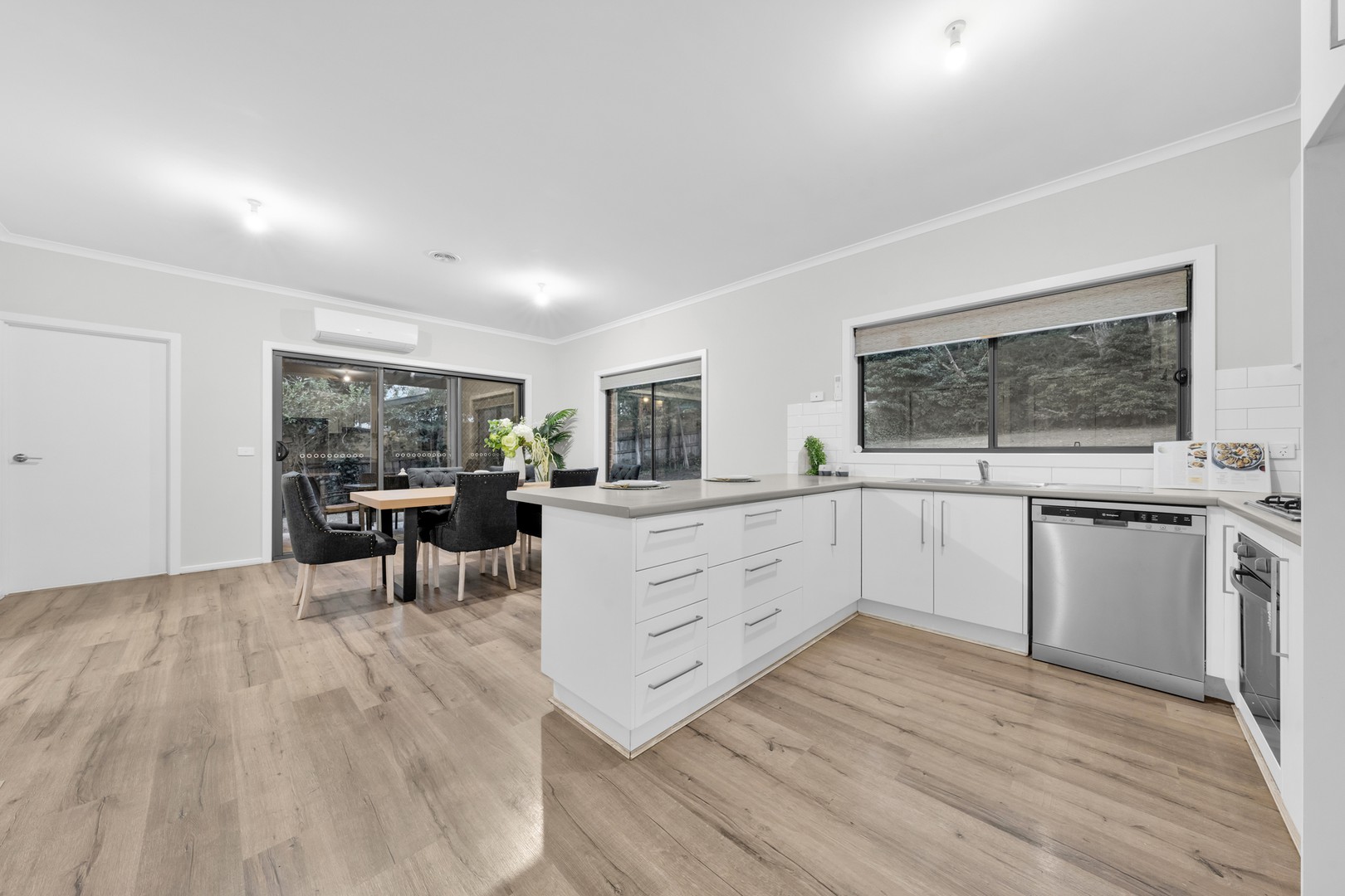 11 Crestwood Place, Yarra Junction, VIC 3797, Yarra Junction - Thumbnail 6