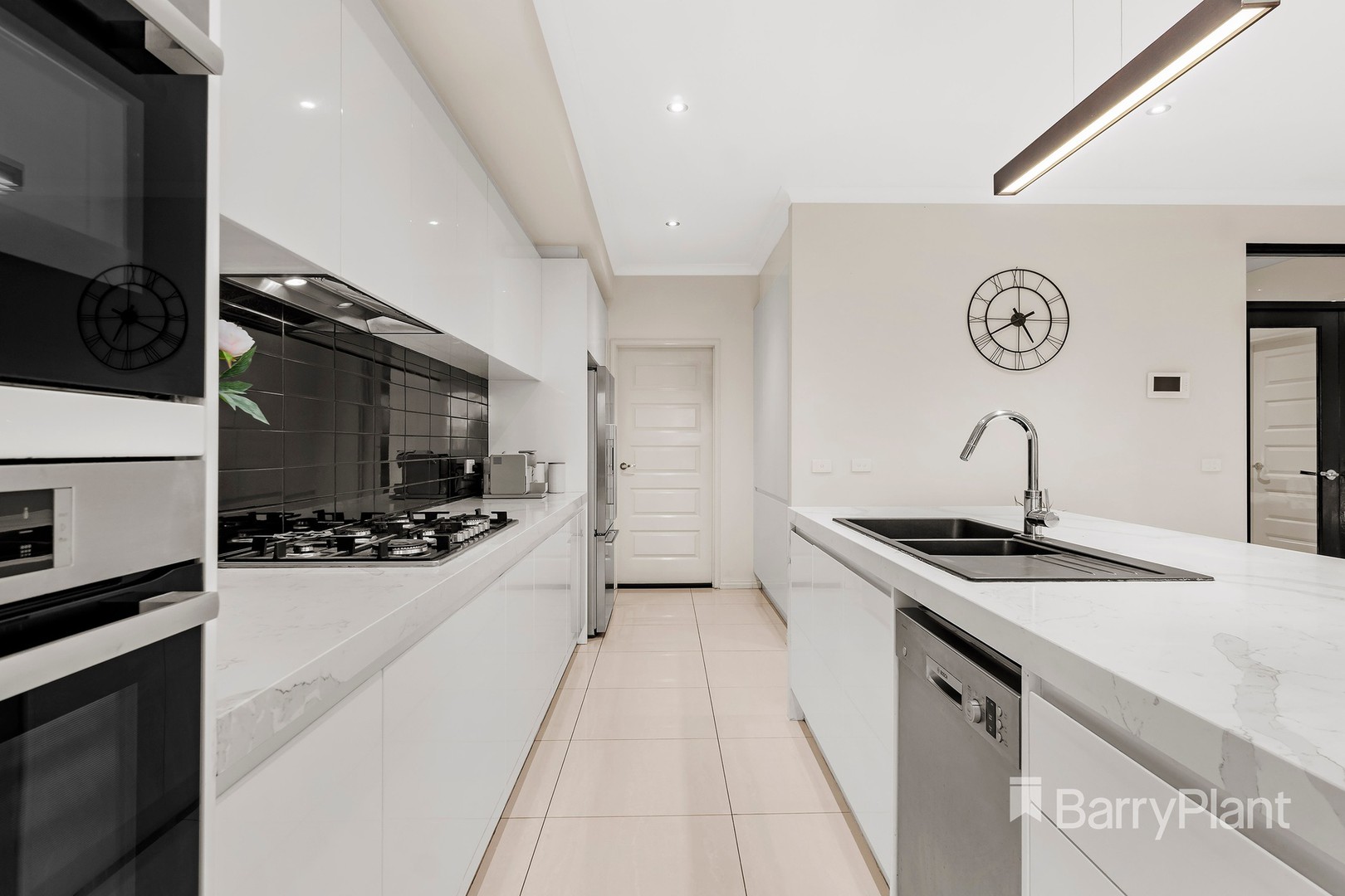 11 Crimson Crescent, Epping, VIC 3076, Epping - Thumbnail 4
