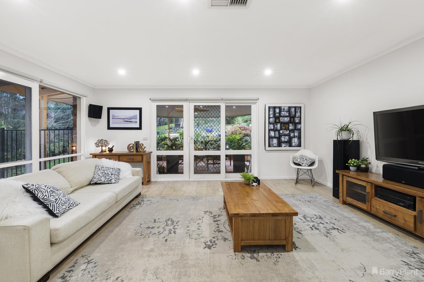 11 Cudgee Court, Research, VIC 3095, Research - Thumbnail 3