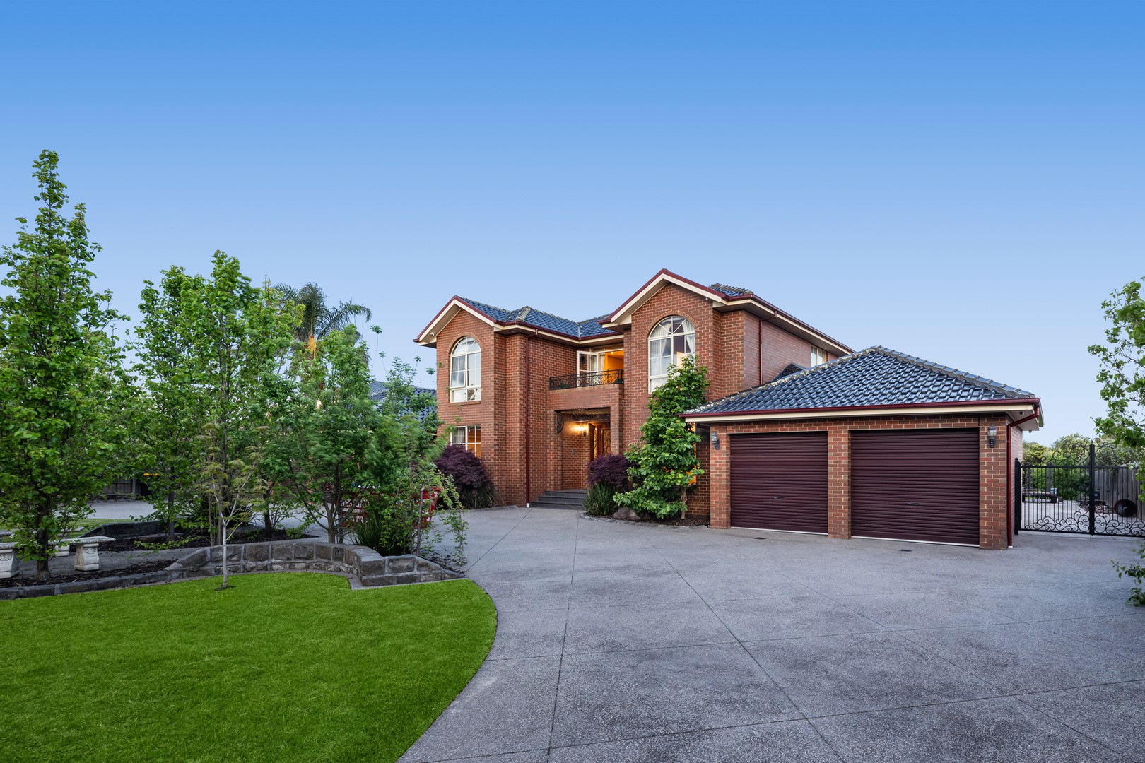 11 Cypress Court, Hillside - Image 1