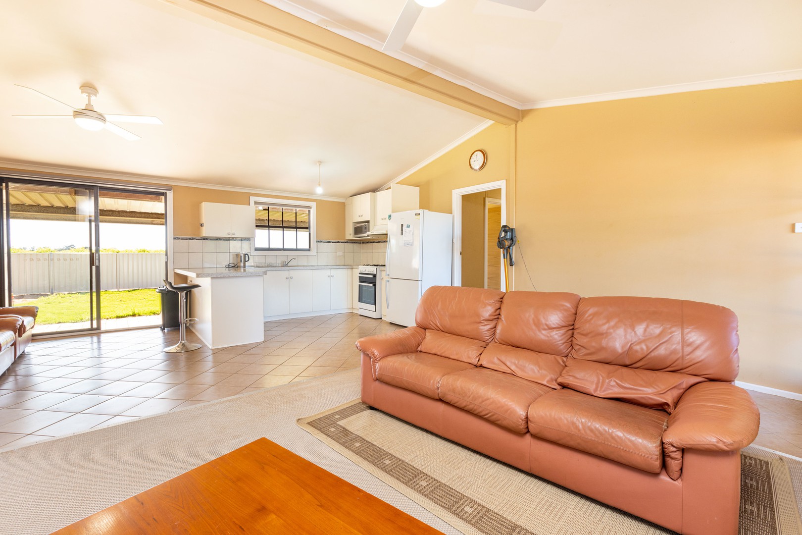 11 Cyprus Avenue, Merbein, VIC 3505, Merbein - Thumbnail 6