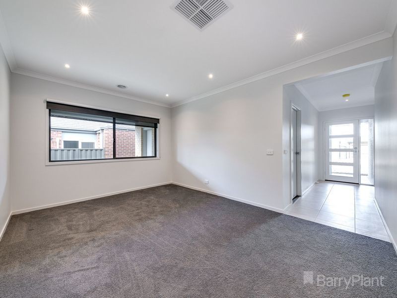 11 Danube Road, Clyde, VIC 3978, Clyde - Thumbnail 5