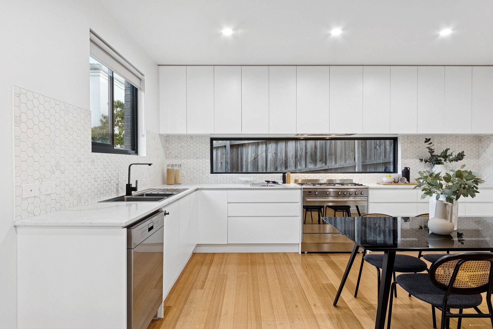 11 Darvall Street, Rosanna, VIC 3084, Rosanna - Thumbnail 3