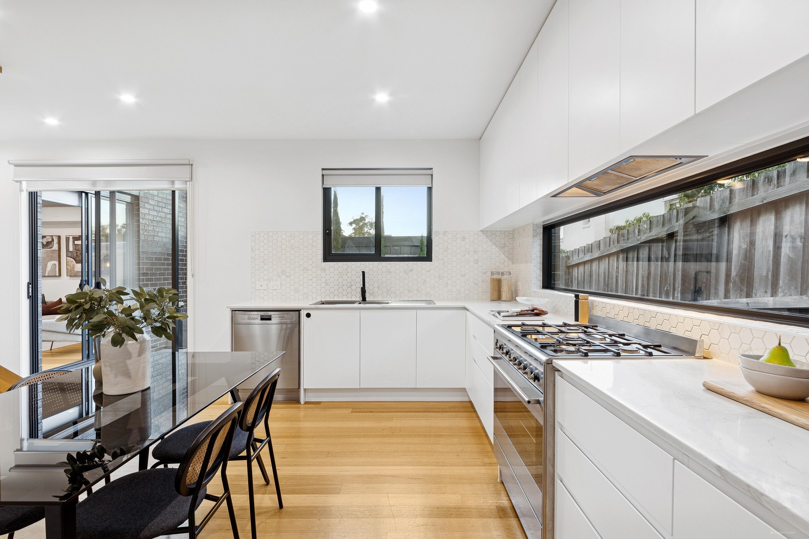11 Darvall Street, Rosanna, VIC 3084, Rosanna - Thumbnail 6