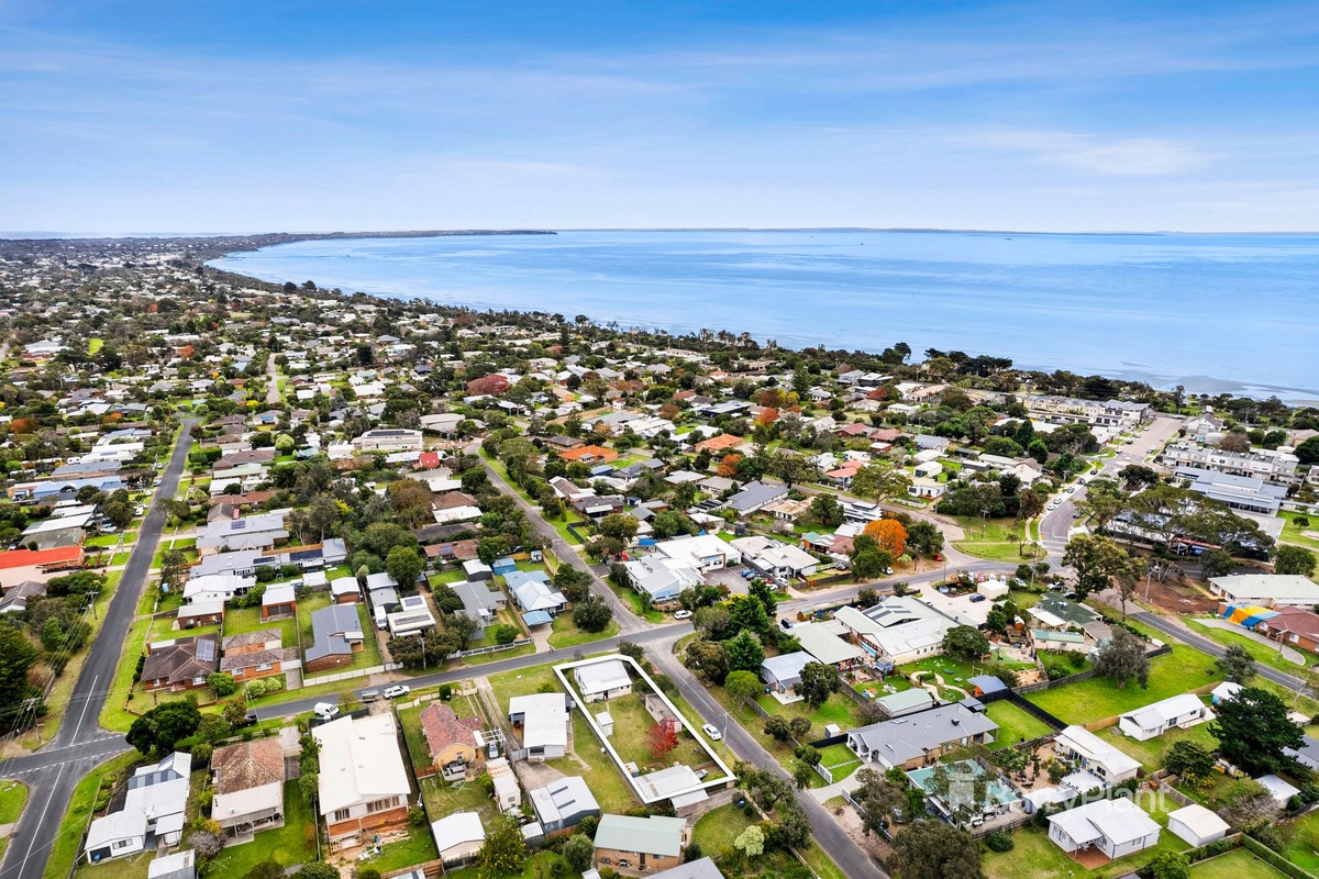 11 Darvall Street, Tootgarook, VIC 3941, Tootgarook - Thumbnail 6