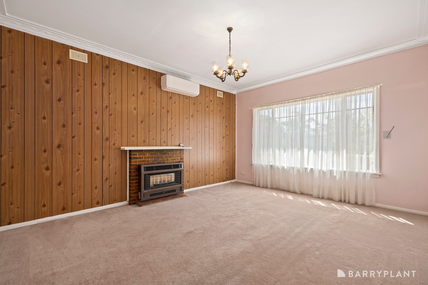 11 Davey Street, Sunshine West, VIC 3020 - Thumbnail 2 - 13/03/2025