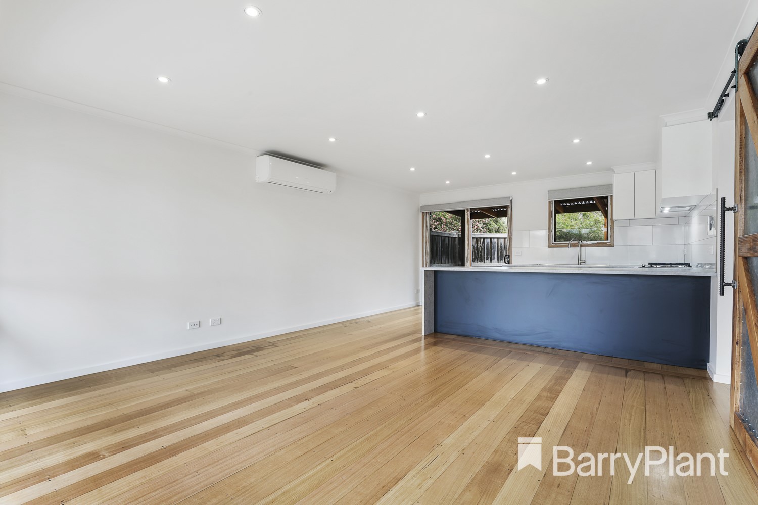 11 Dennis Court, Mooroolbark, VIC 3138, Mooroolbark - Thumbnail 3