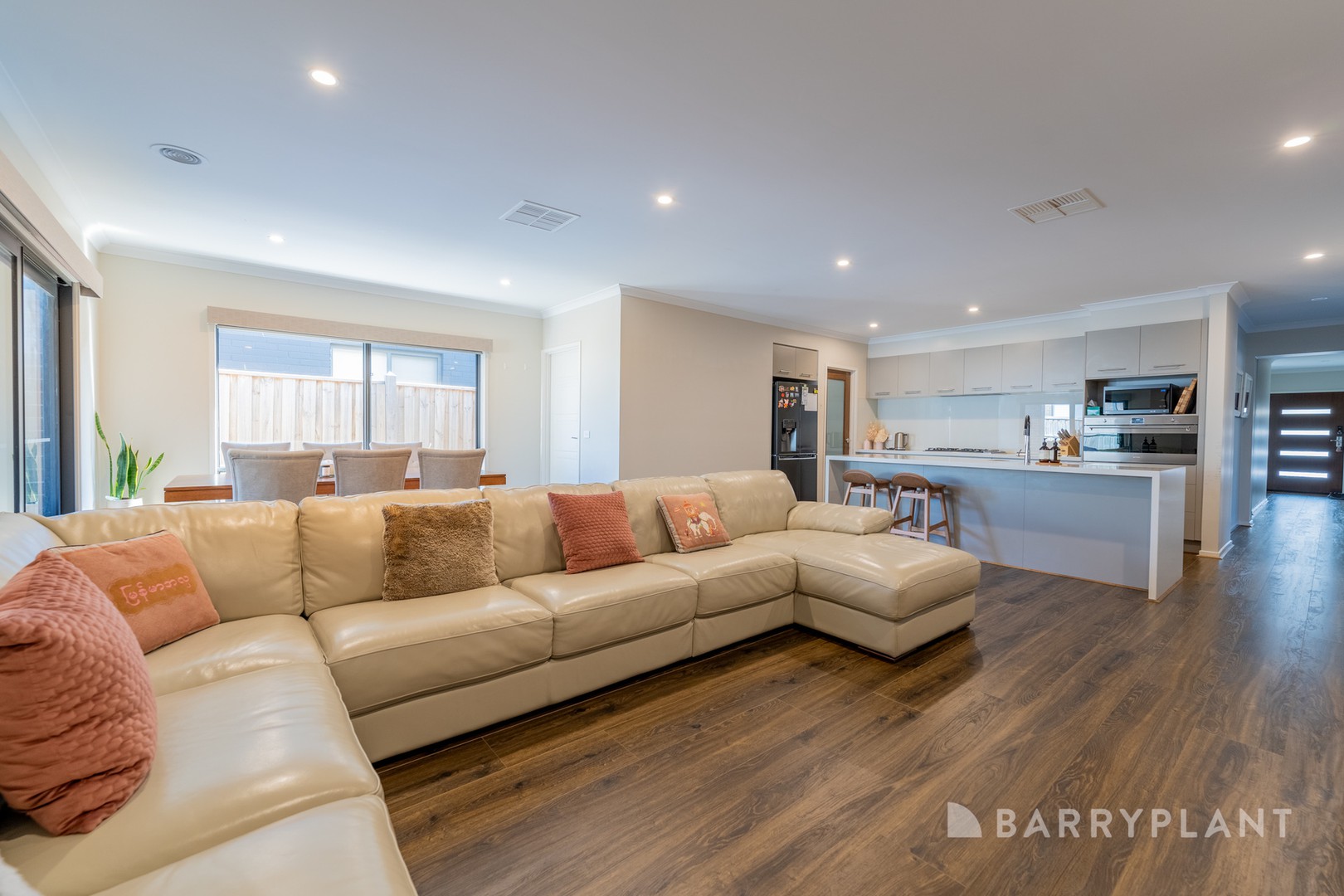 11 Docker Circuit, Mickleham, VIC 3064, Mickleham - Thumbnail 4