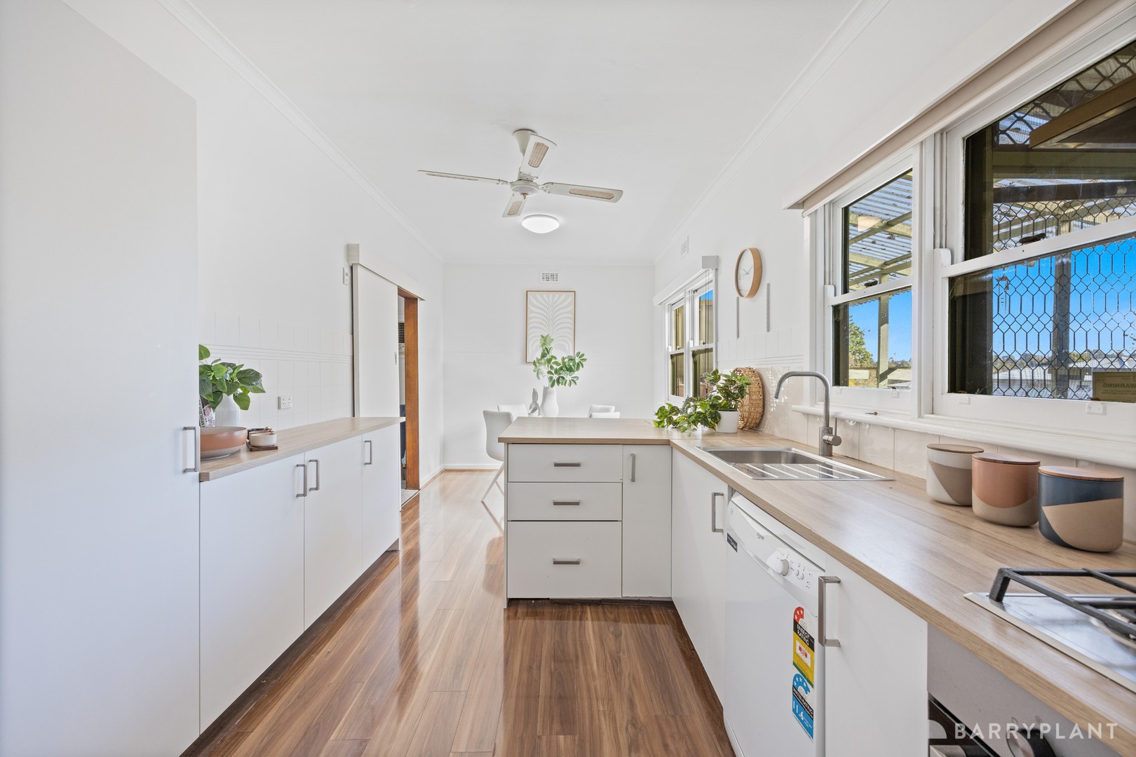 11 Doulton Avenue, Heathmont, VIC 3135, Heathmont - Thumbnail 4