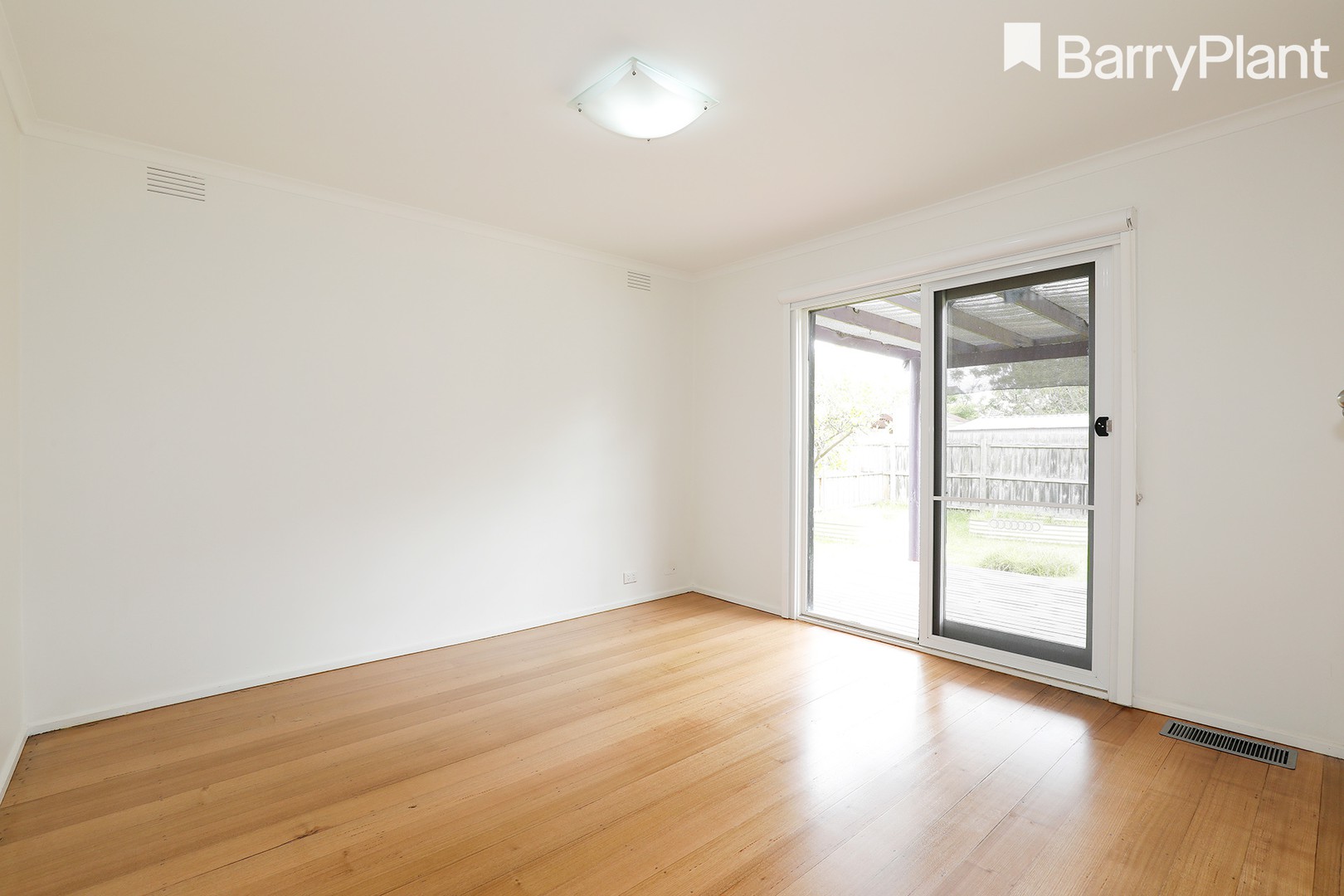 11 Downs Road, Seaford, VIC 3198, Seaford - Thumbnail 6