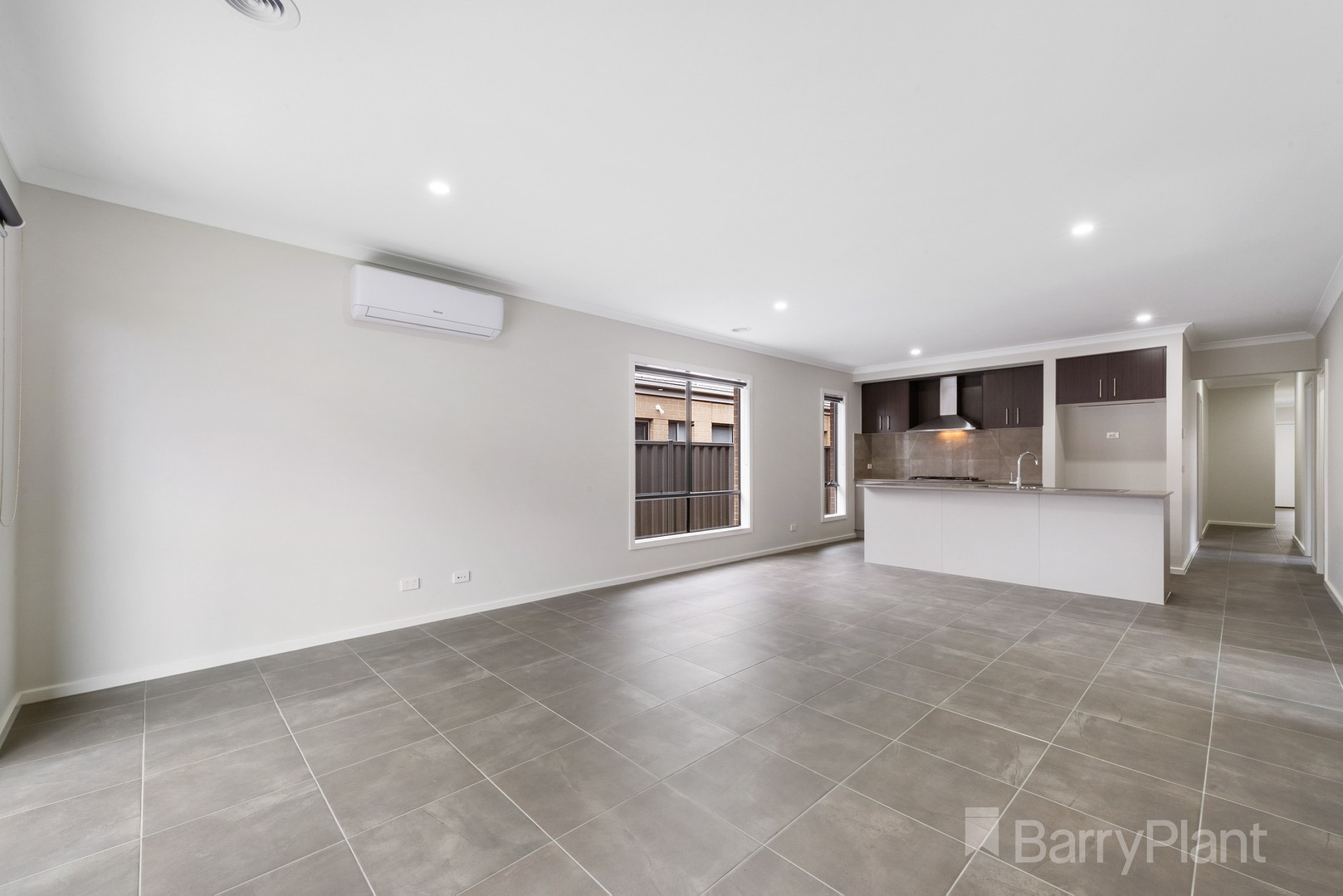11 Drummoyne Street, Tarneit, VIC 3029, Tarneit - Thumbnail 4