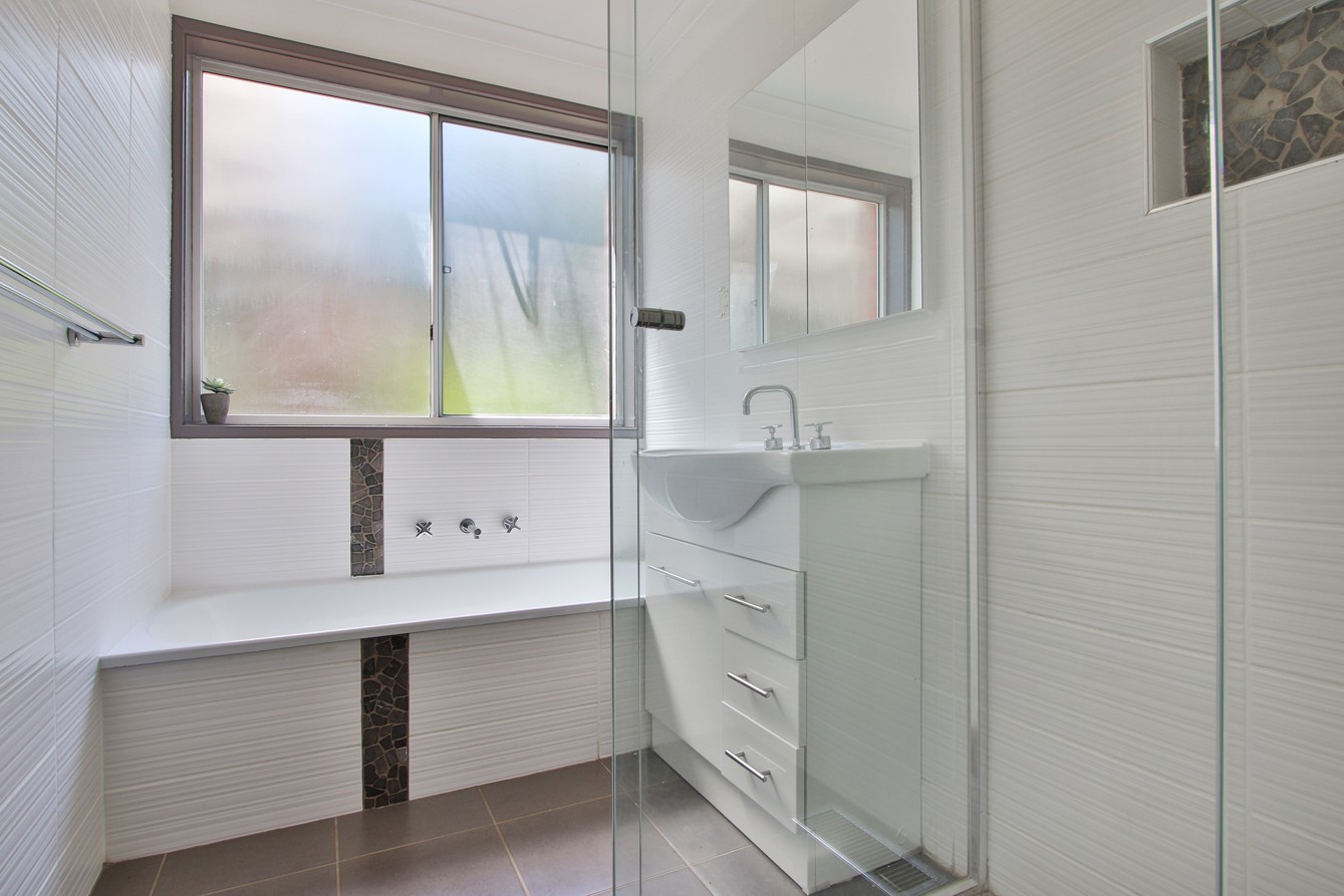 11 Drysdale Place, Mooroolbark, VIC 3138, Mooroolbark - Thumbnail 6