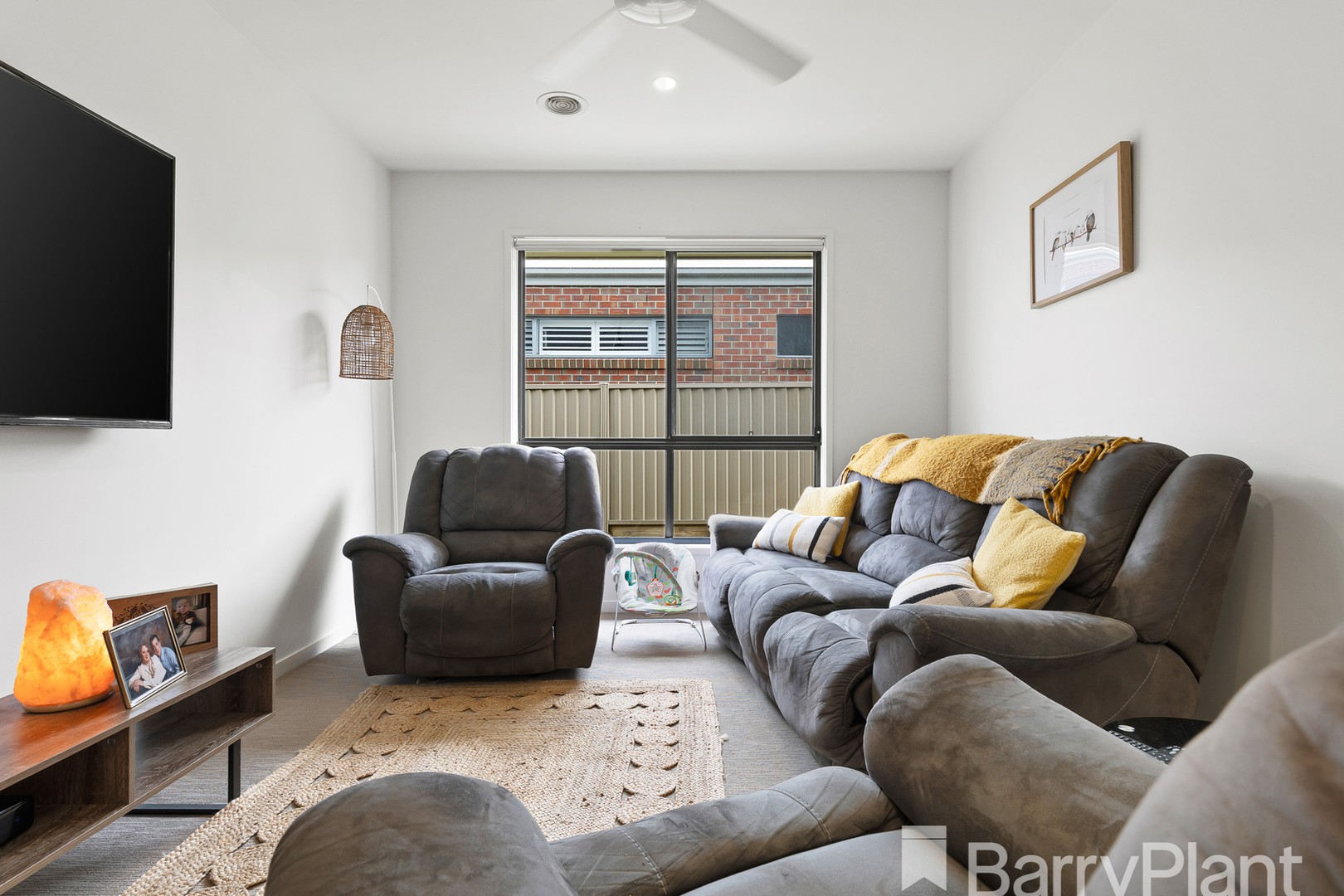 11 Dumenils Way, Delacombe, VIC 3356, Delacombe - Thumbnail 2