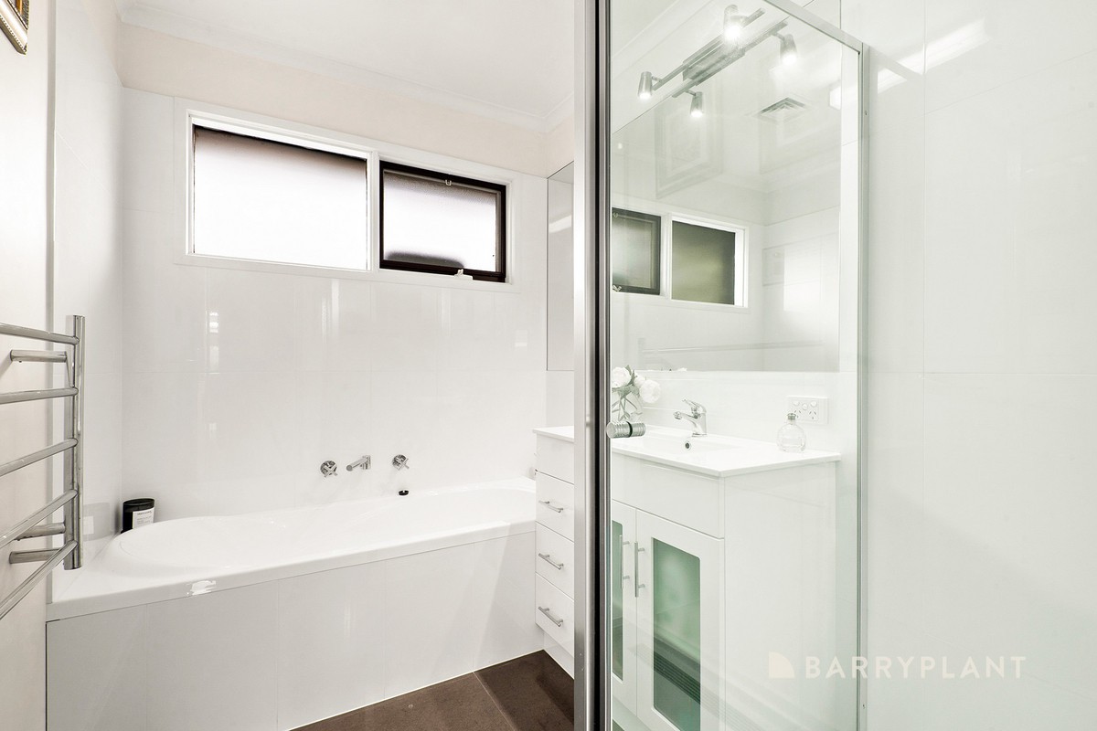 11 Dunstone Drive, Rosebud, VIC 3939, Rosebud - Thumbnail 6