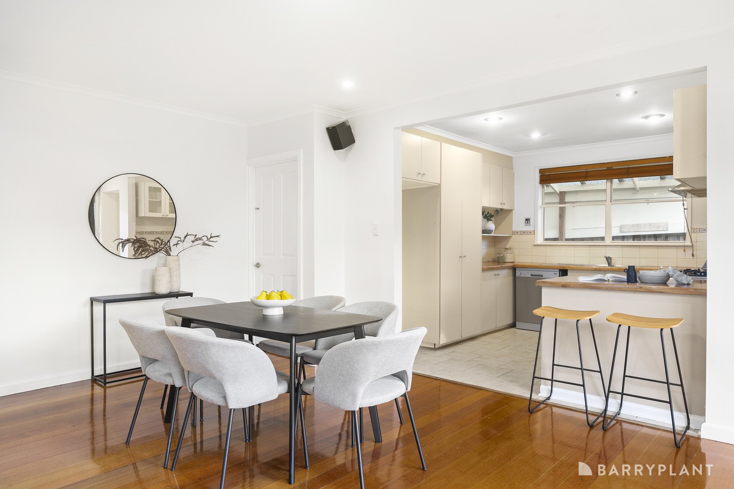 11 Eclipse Crescent, Watsonia, VIC 3087, Watsonia - Thumbnail 2