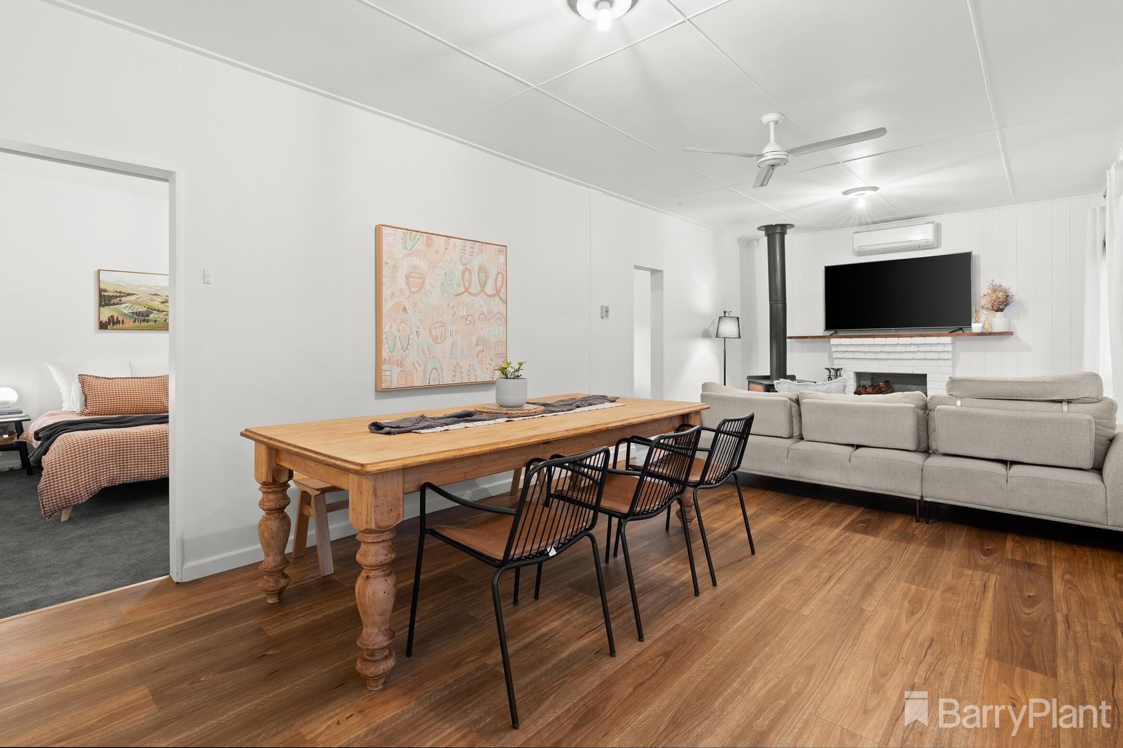 11 Edmunds Road, Cockatoo, VIC 3781, Cockatoo - Thumbnail 4