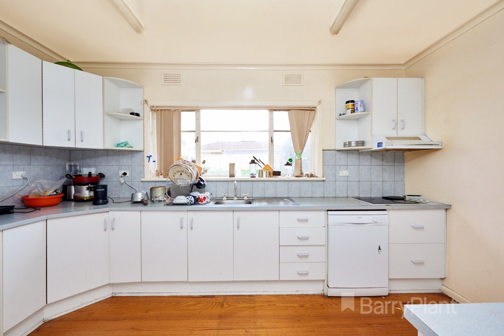 11 Elmhurst Street, Noble Park North, VIC 3174, Noble Park North - Thumbnail 3
