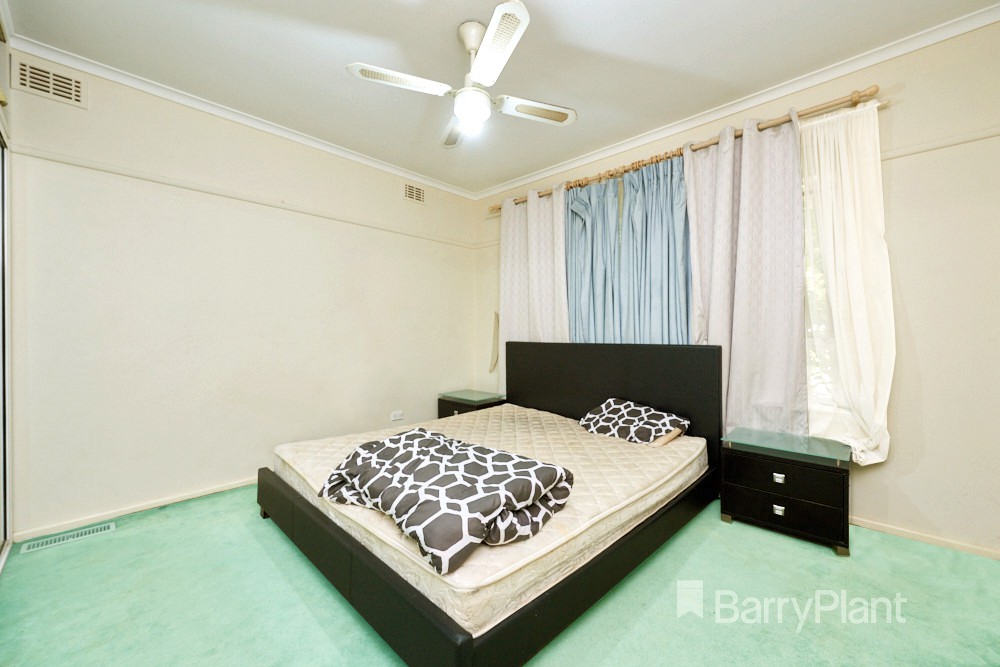 11 Elmhurst Street, Noble Park North, VIC 3174, Noble Park North - Thumbnail 4